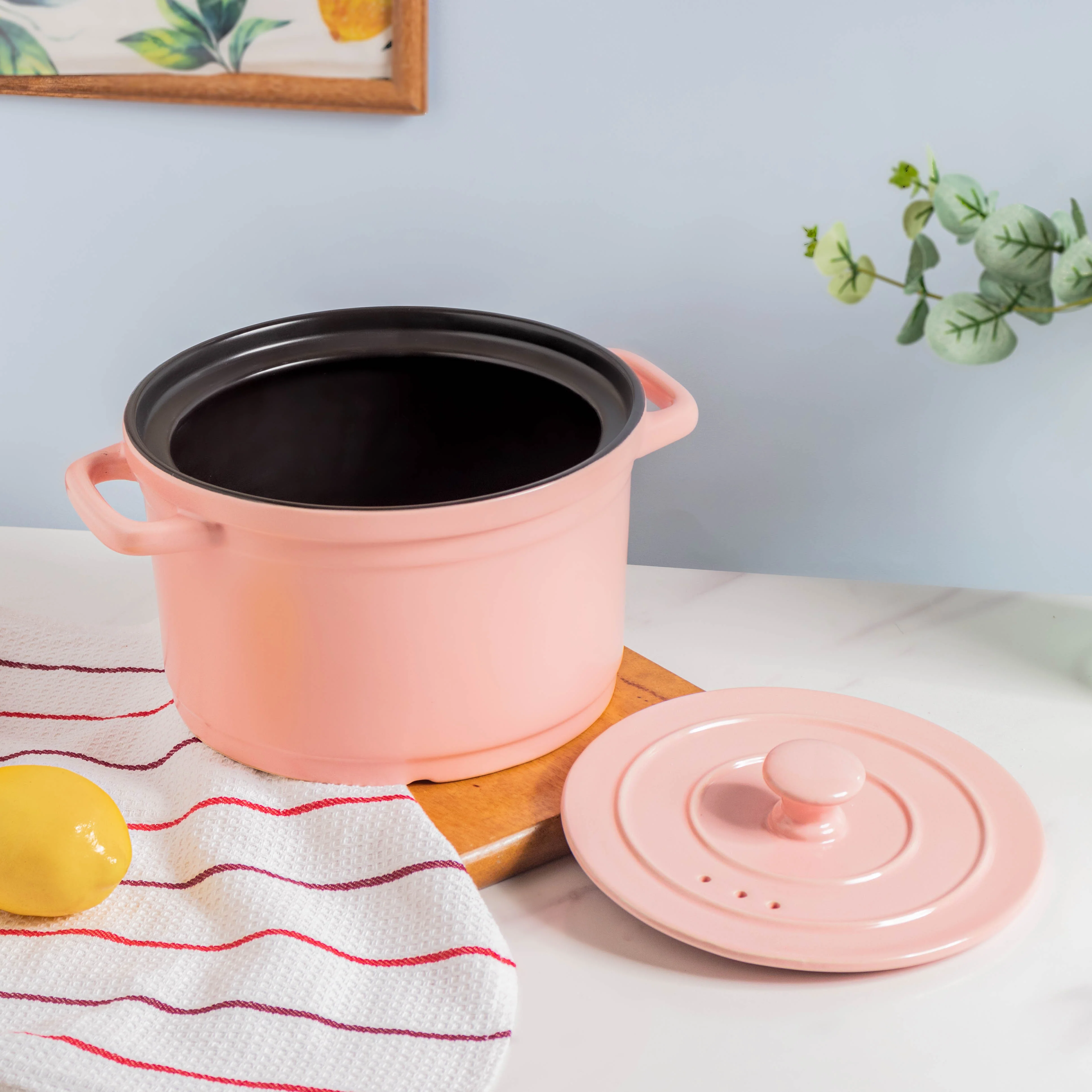 Big Cooking Pot With Lid - Image 8