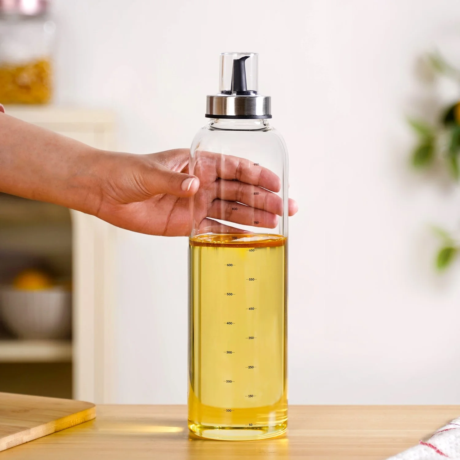 Accurate Pour Glass Oil And Vinegar Dispenser Bottle 1000ml - Image 2