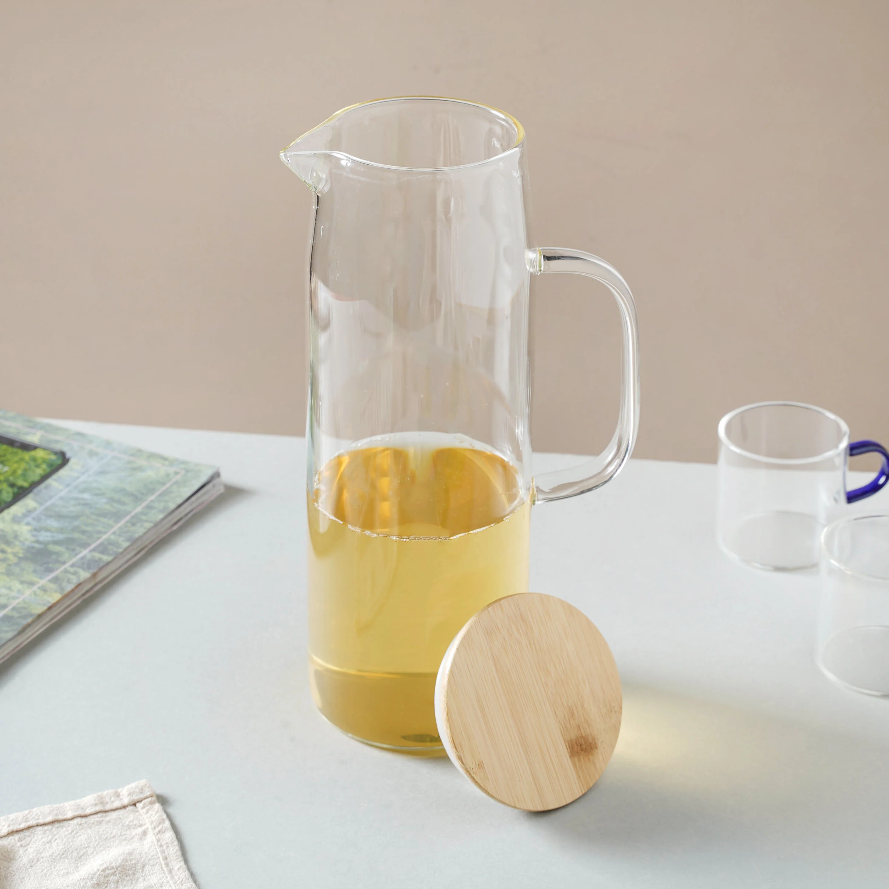 Aesthetic Water Flask - Image 3