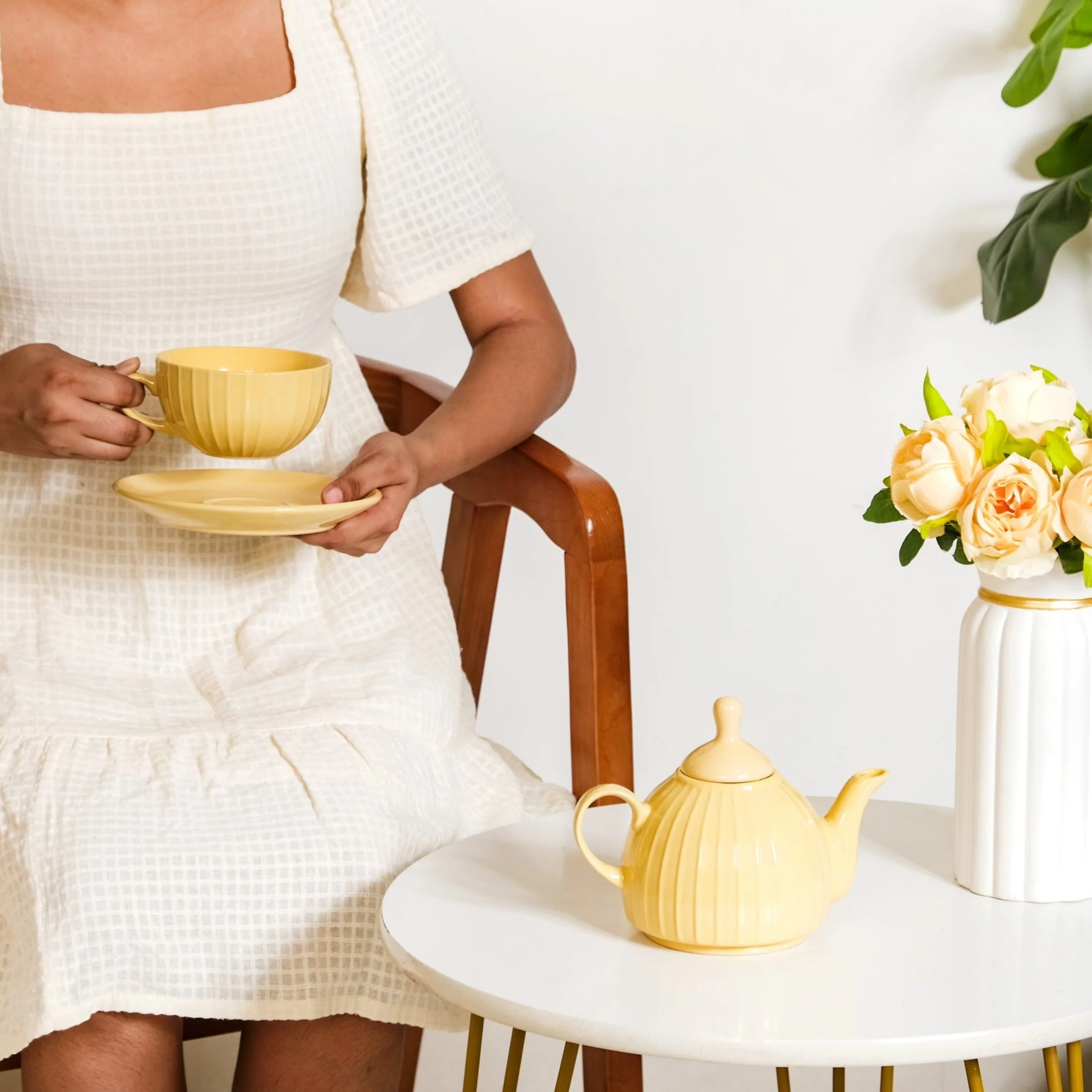 Ambrosia Stackable Ceramic Tea Set For 1 Yellow - Image 4