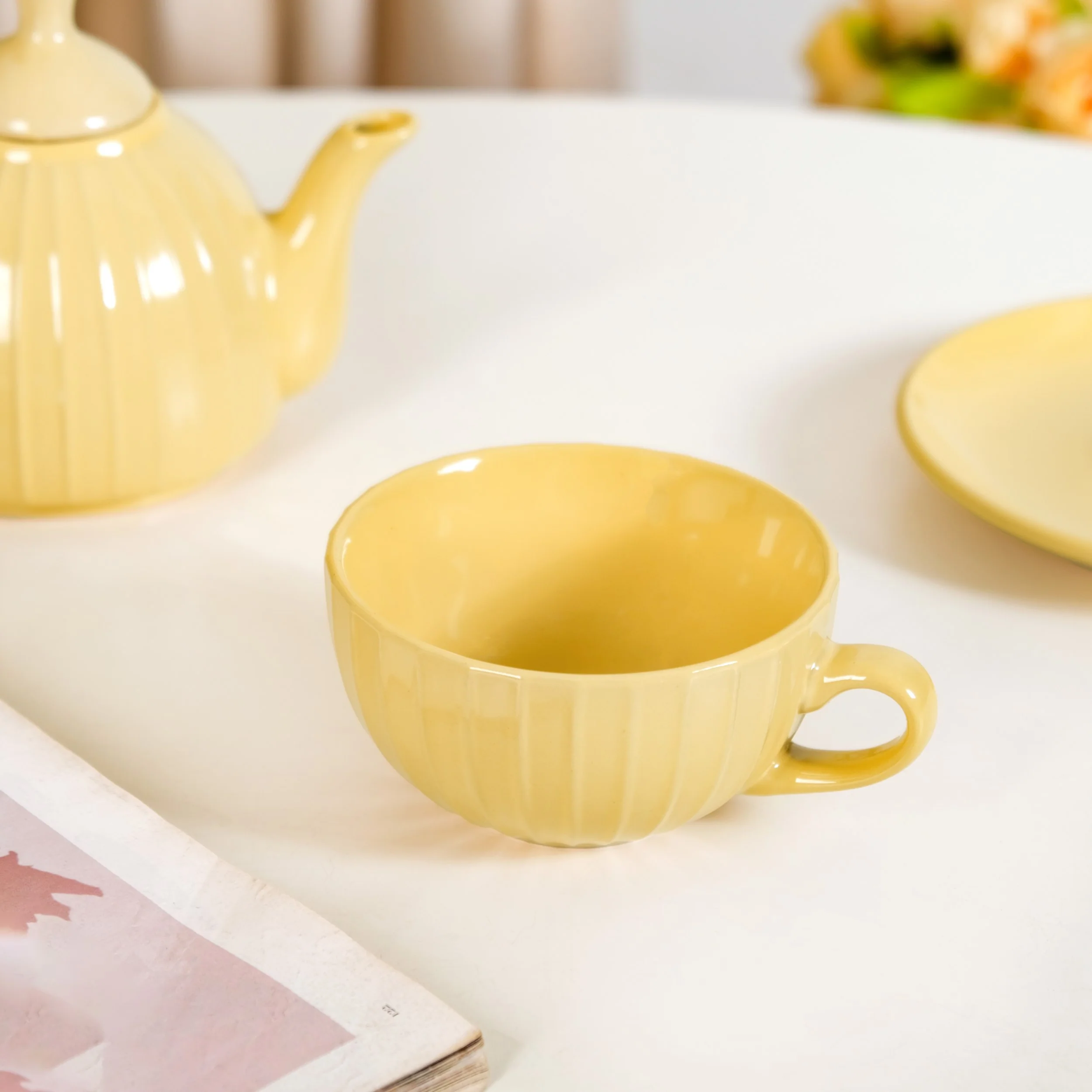 Ambrosia Stackable Ceramic Tea Set For 1 Yellow - Image 8