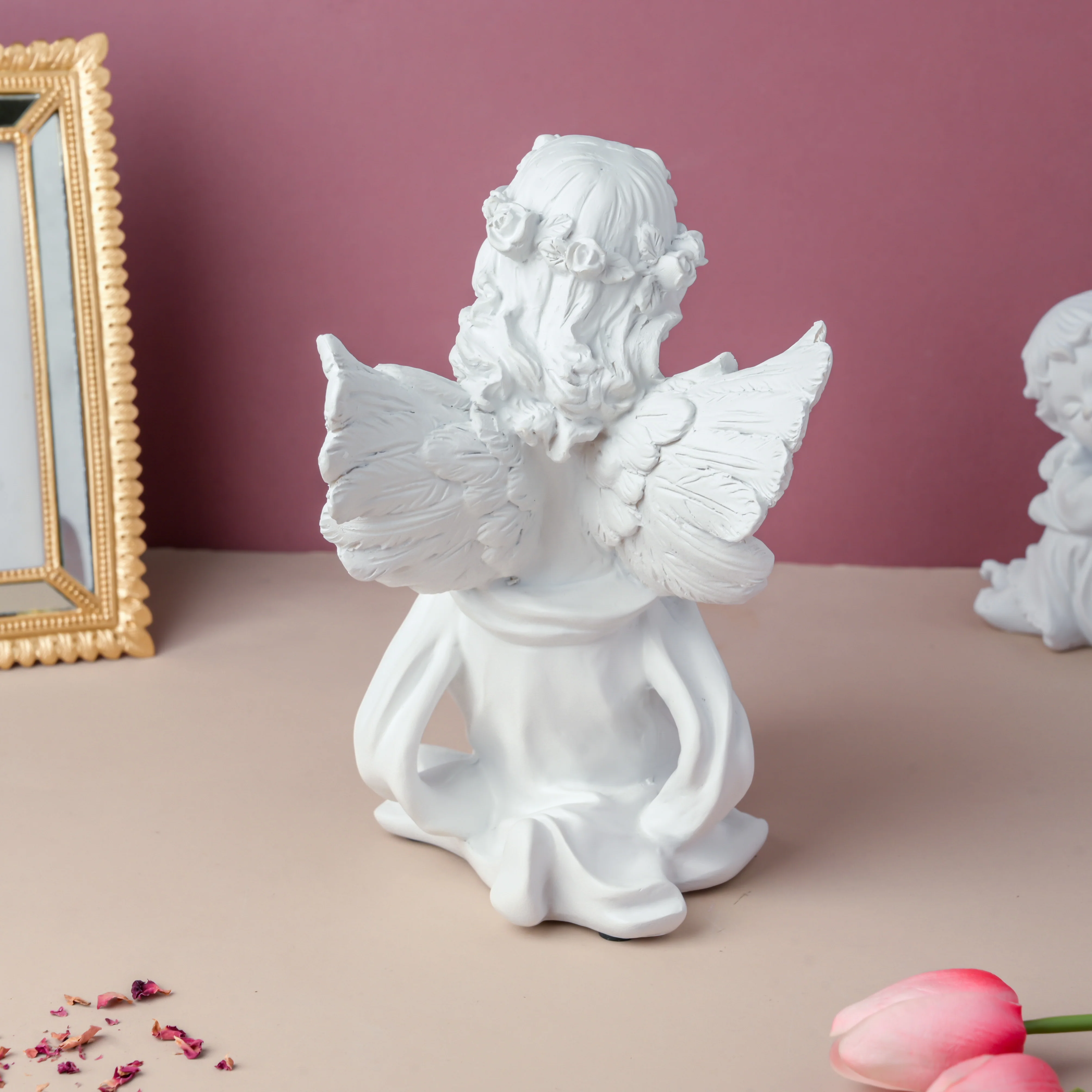 Angel Statue On One Knee - Image 3