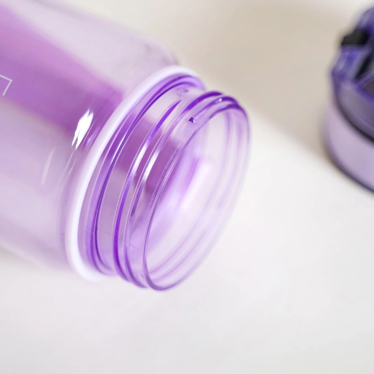Aqualite Travel Water Bottles Set Of 2 Lavender Blush 1000ml - Image 9