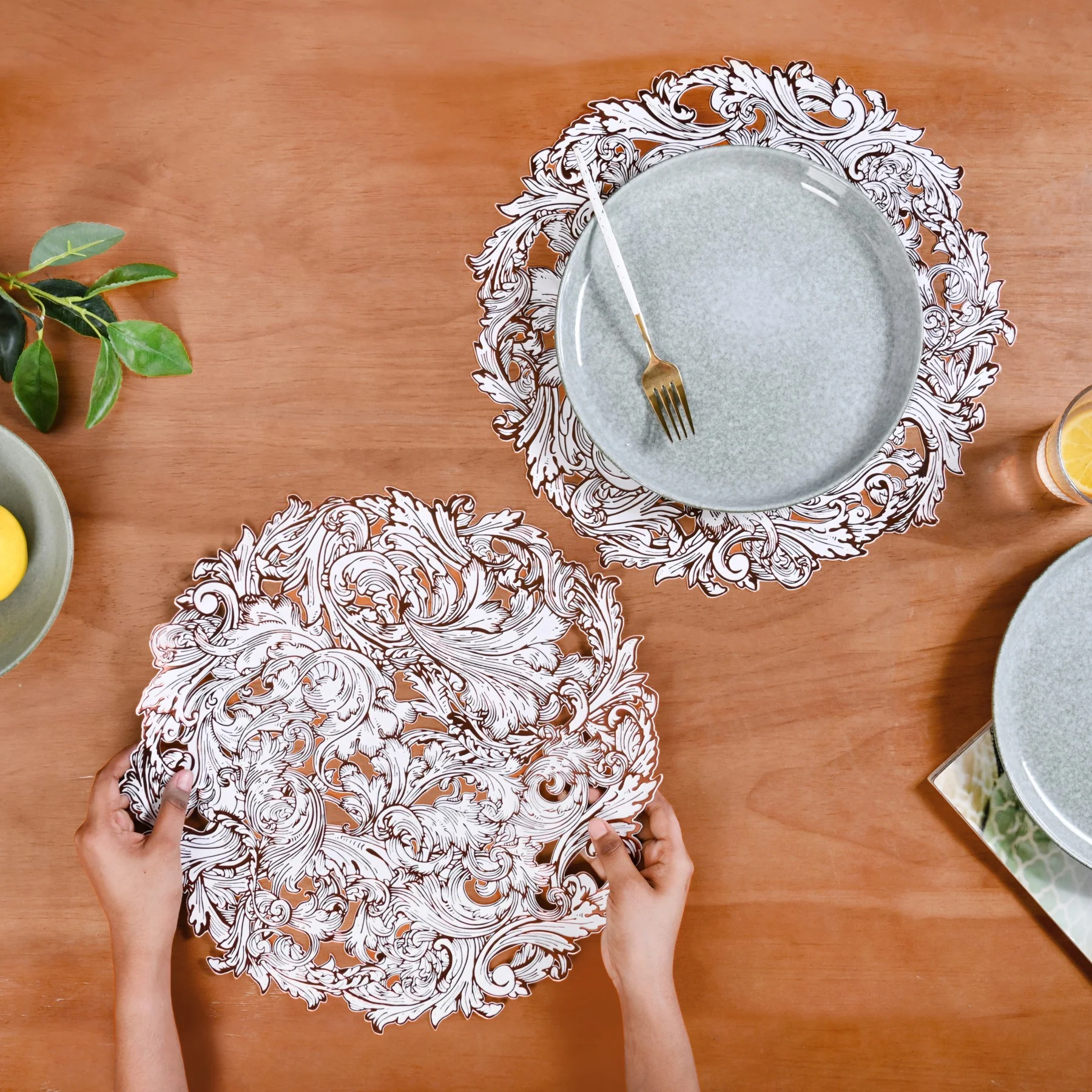 Auburn Luxe Round Tablemat Set Of 6 - Image 2