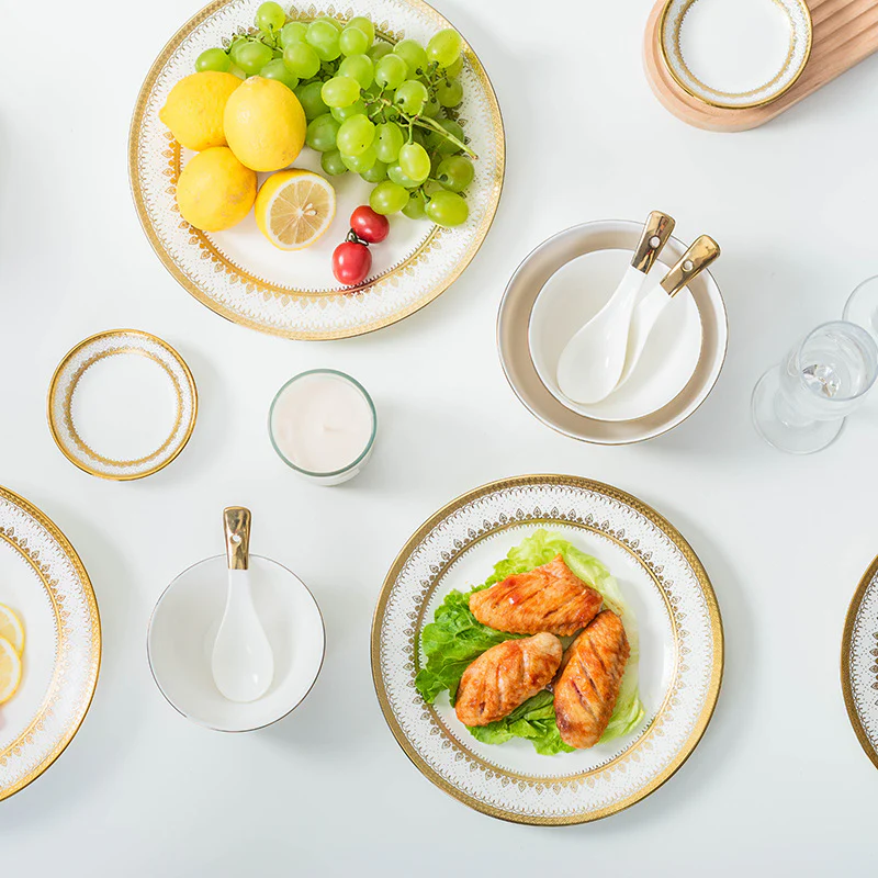 Aurelea Festive Dinner Plate - Image 12
