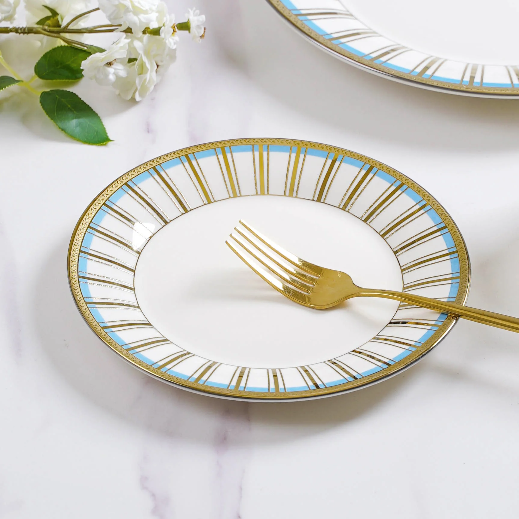 Aurelea Royal Snack Plate - Image 3
