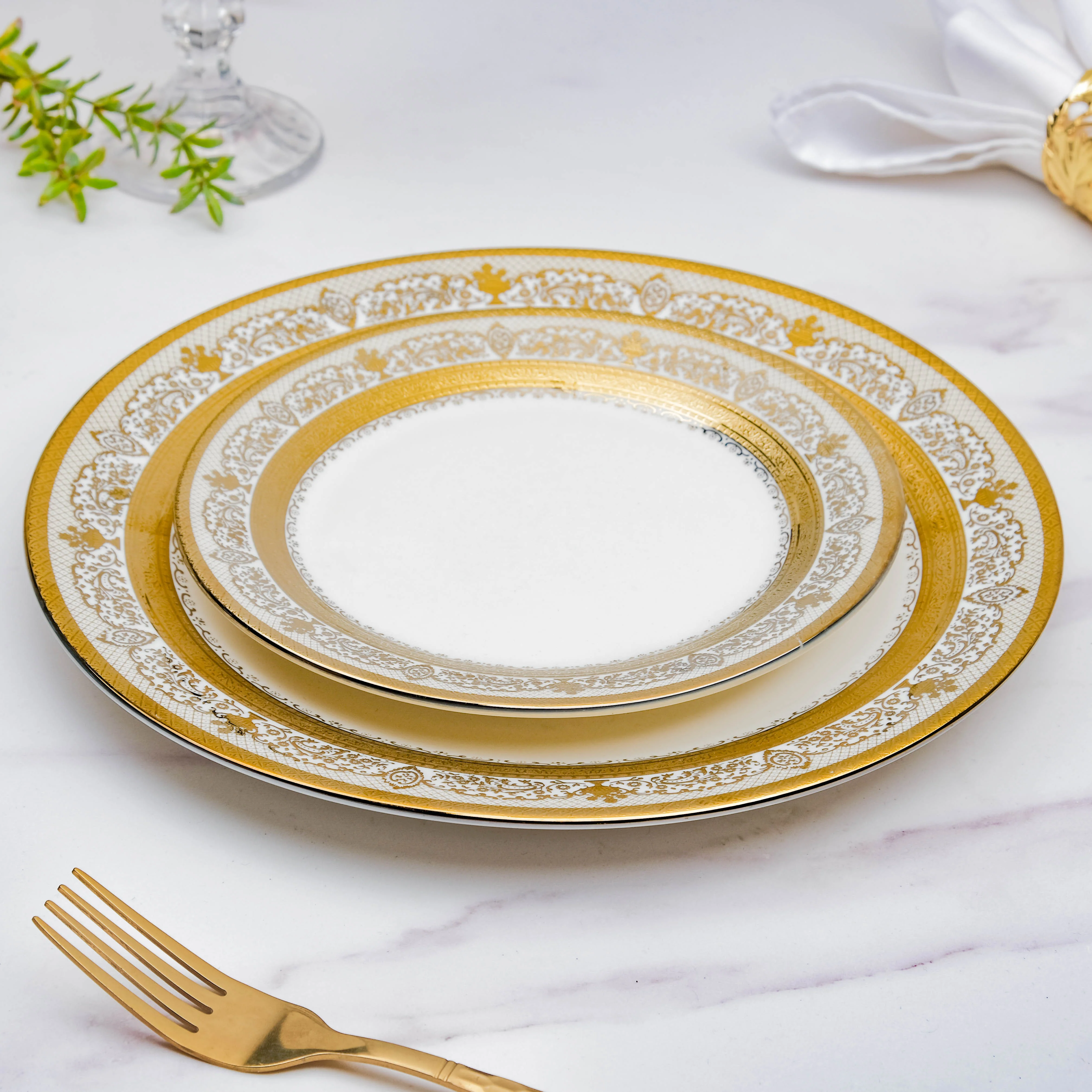 Aurelea Vintage Dinner Plate - Image 6