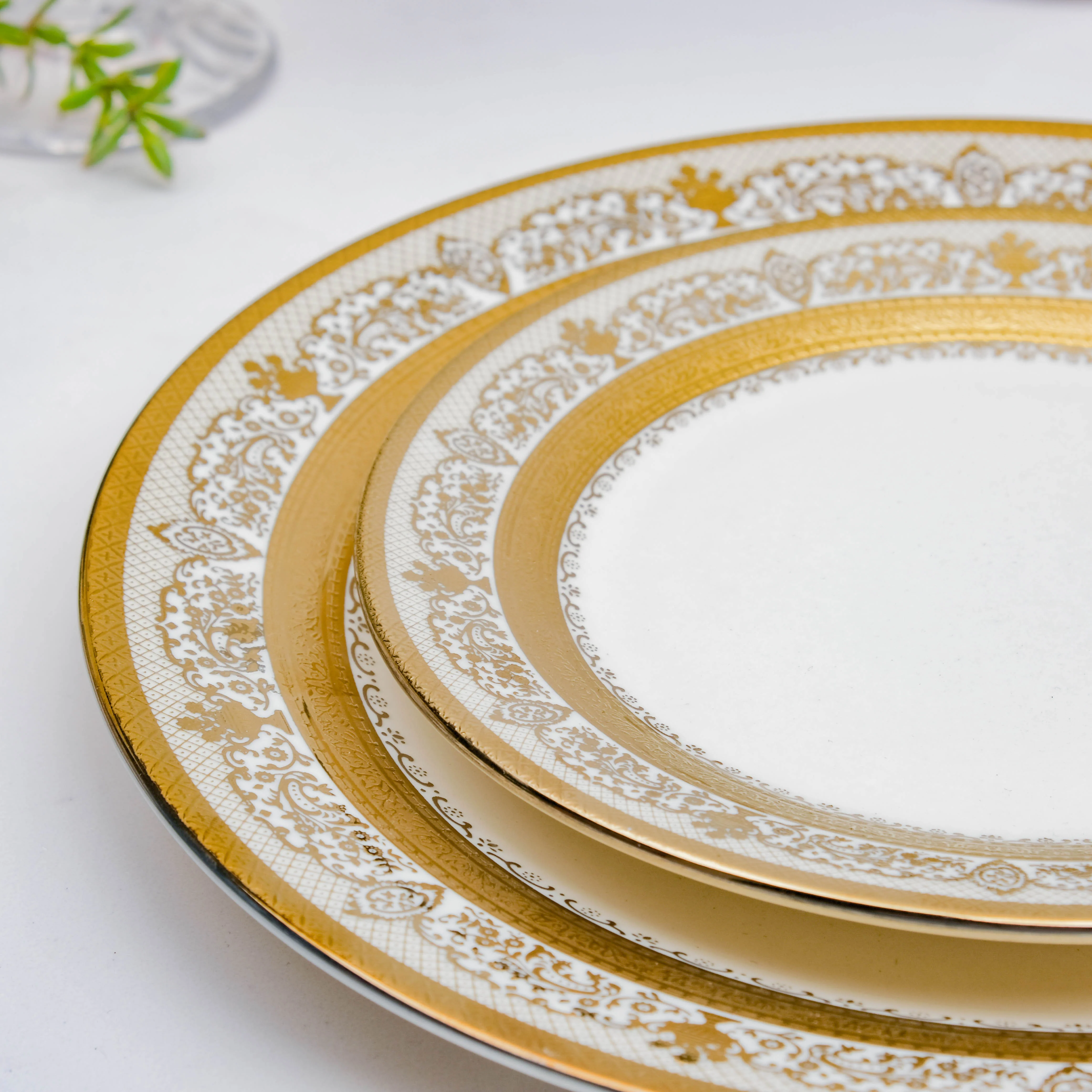 Aurelea Vintage Salad Plate - Image 5