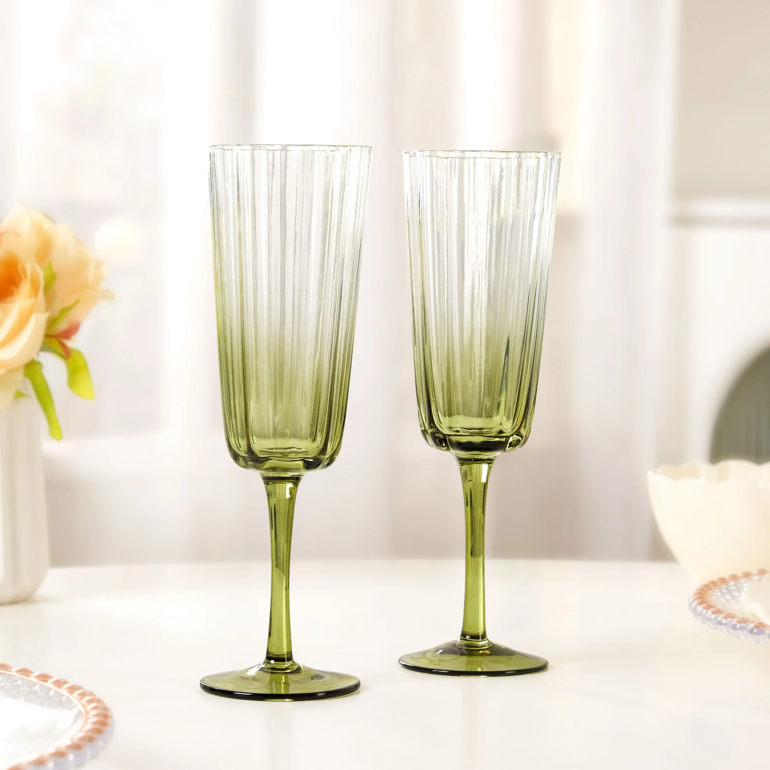 Aurora Ombre Fluted Champagne Glass Set Of 2 Green 220ml - Image 5