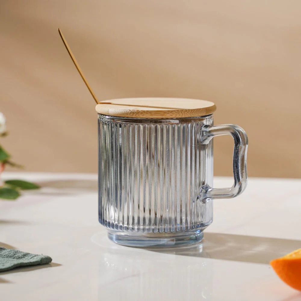 Aurora Ribbed Grey Glass Mug With Lid And Spoon Set Of 2 350 ml - Image 5