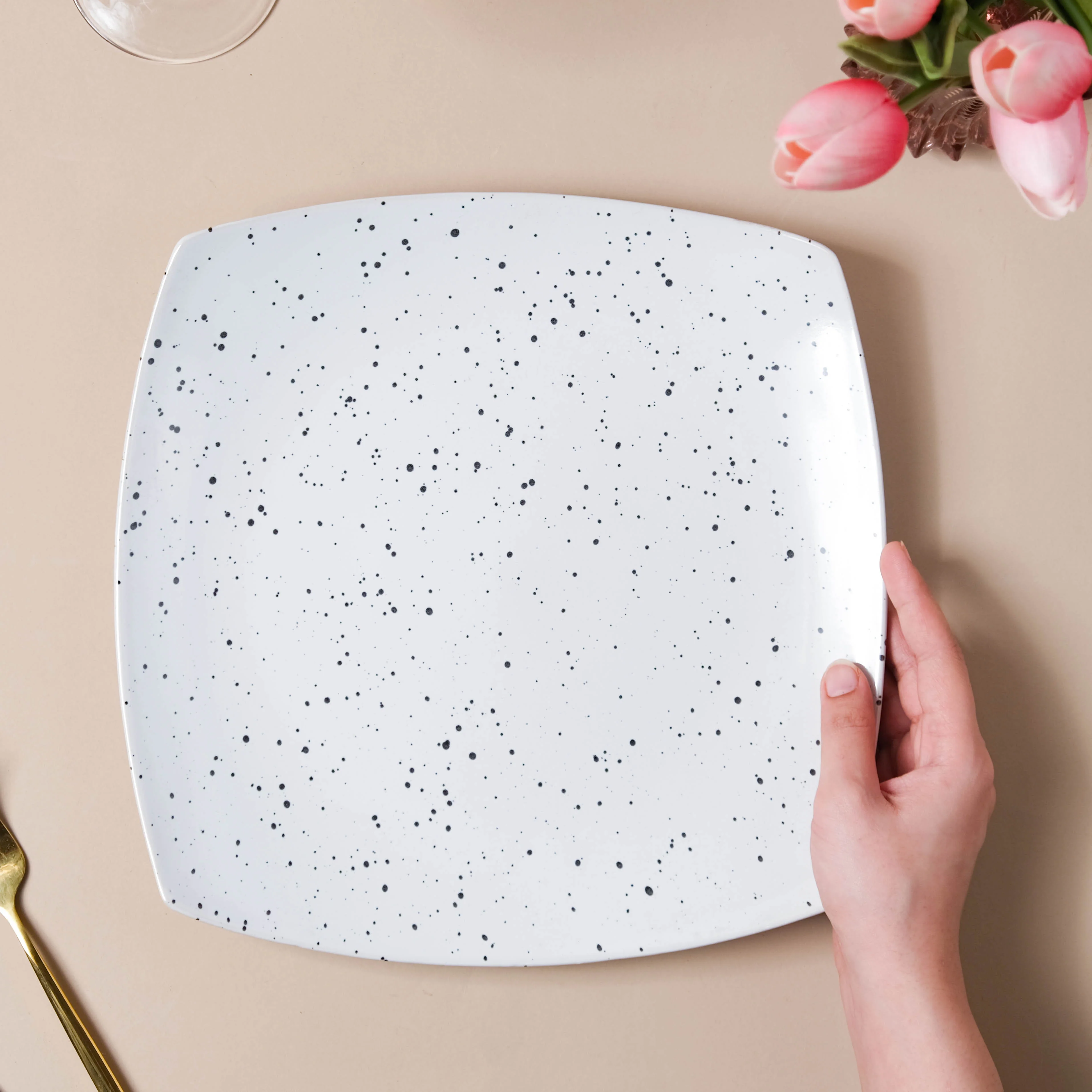 Aylin White Textured Dinner Plate 10.5 Inch - Image 2