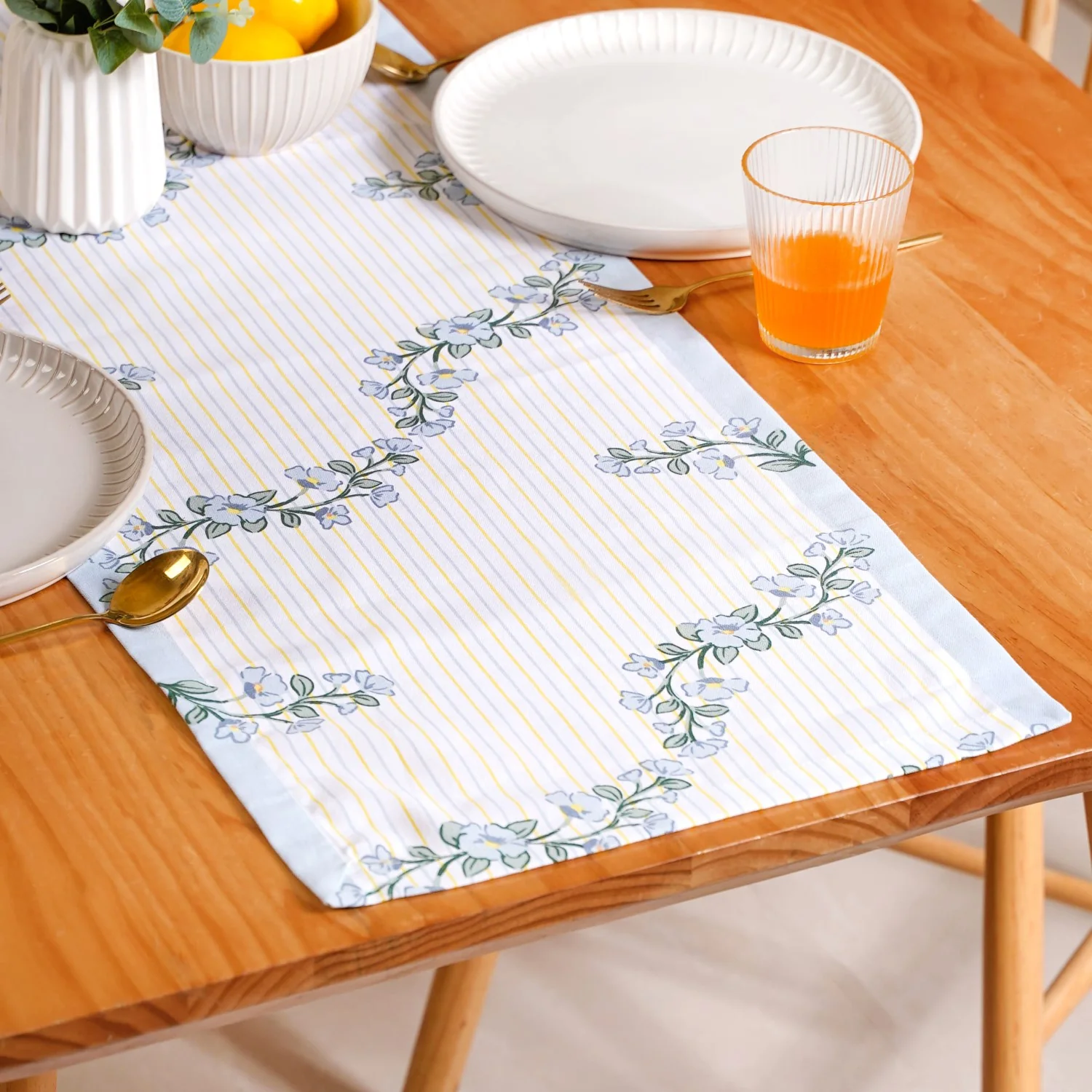 Azzurro Soft Cotton Table Runner - Image 3