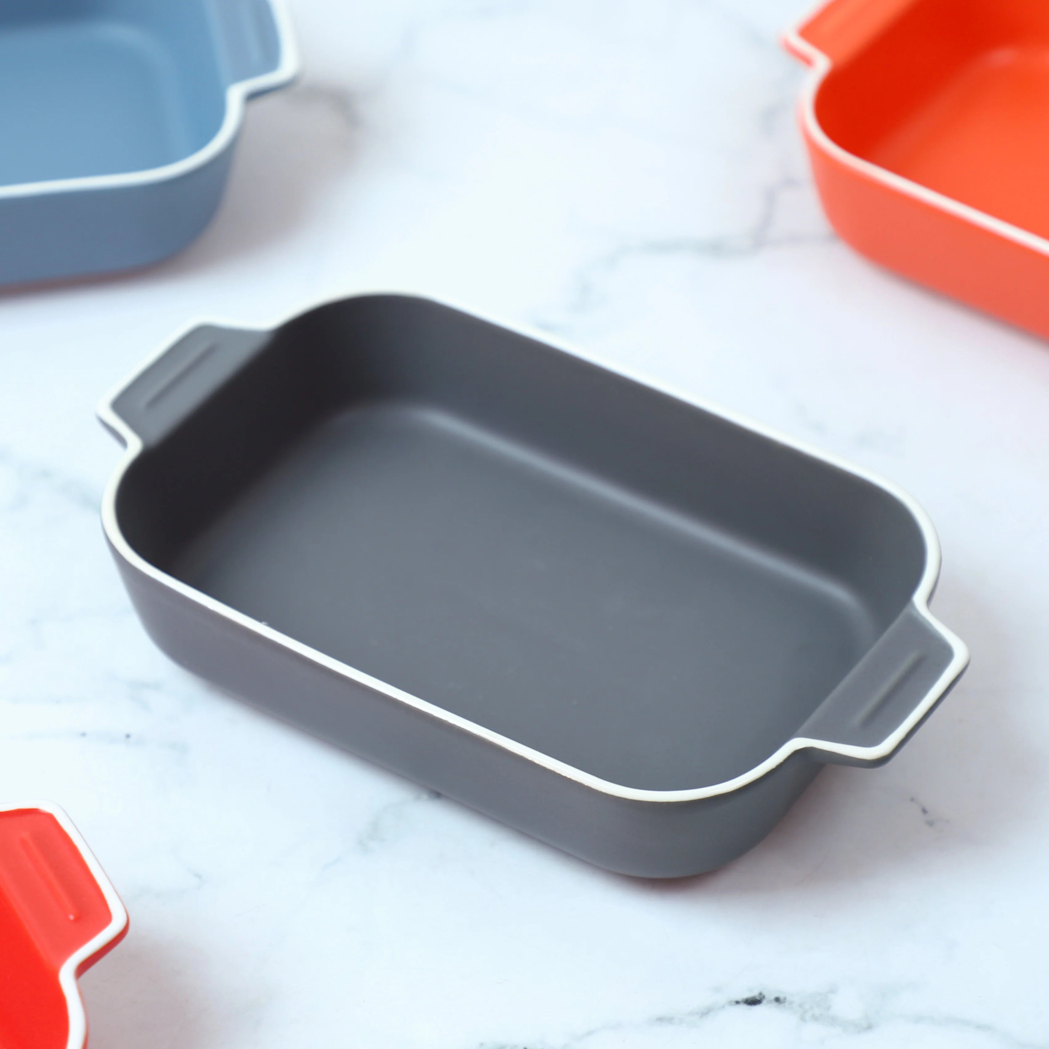 Baking Pan With Handles - Image 14