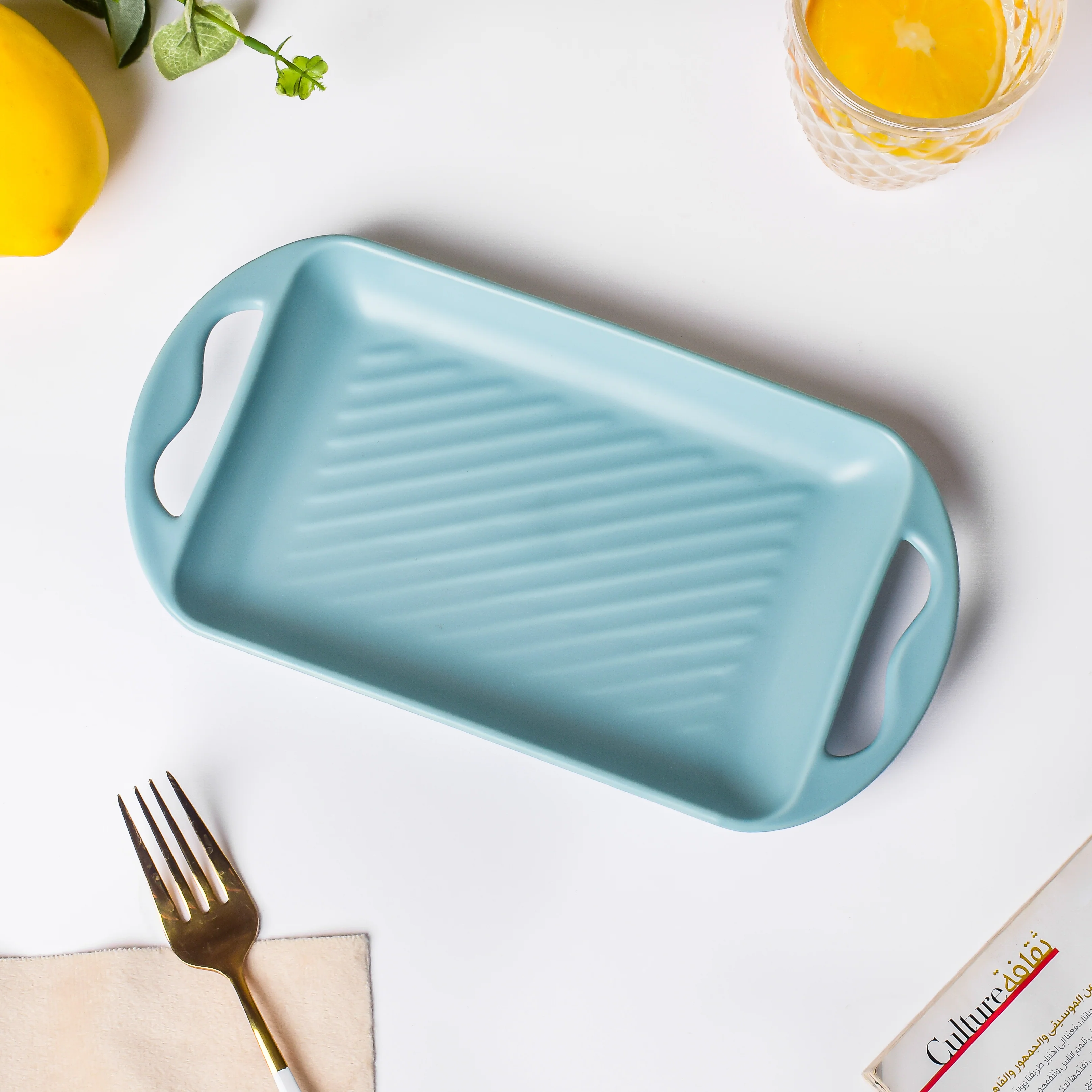 Baking Tray With Handle Blue - Image 3