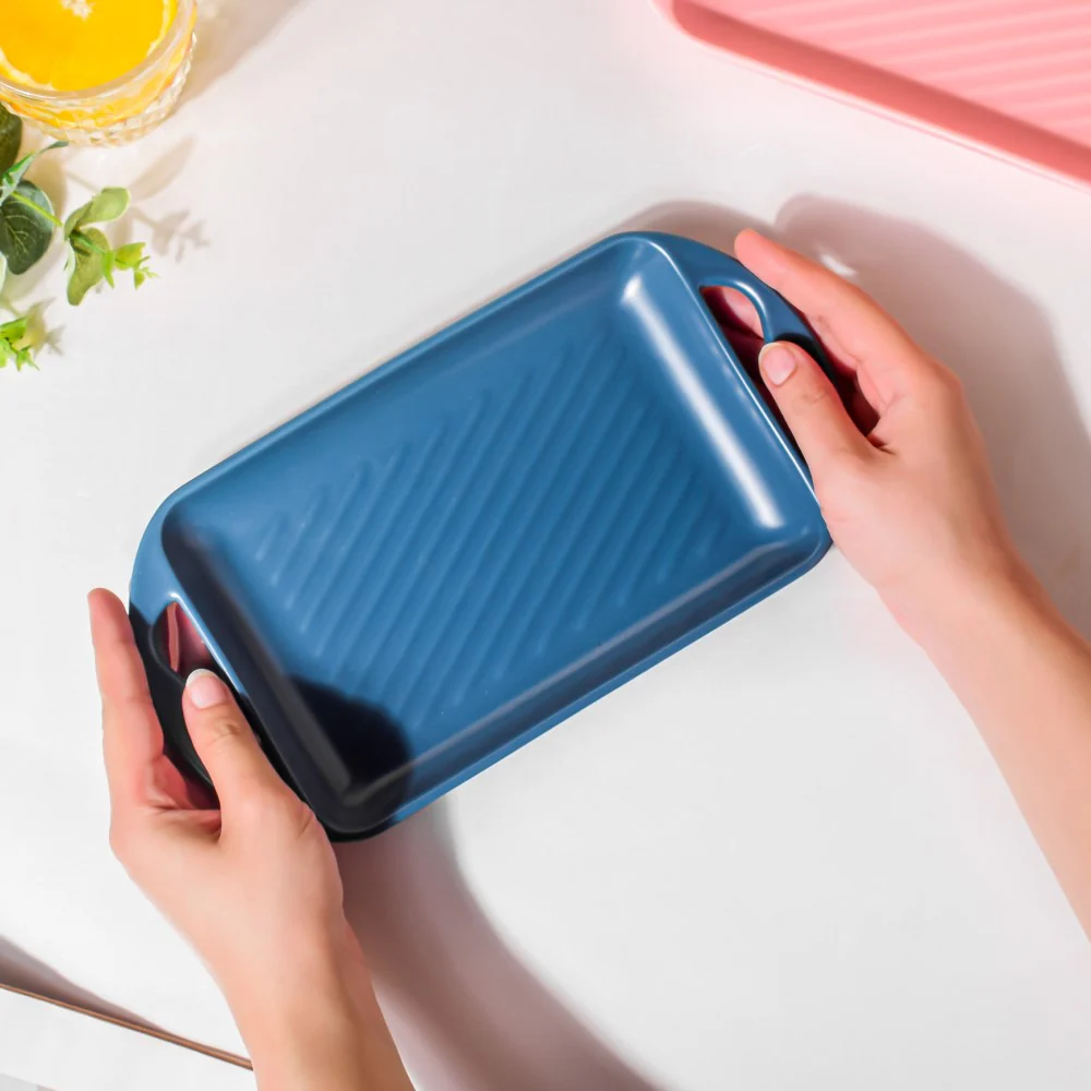 Baking Tray With Handle Dark Blue - Image 2
