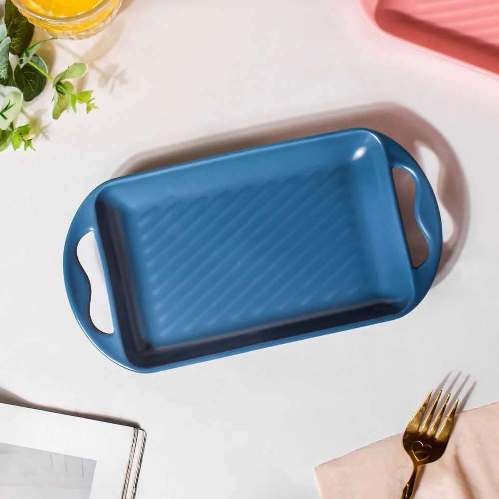 Baking Tray With Handle Dark Blue - Image 4