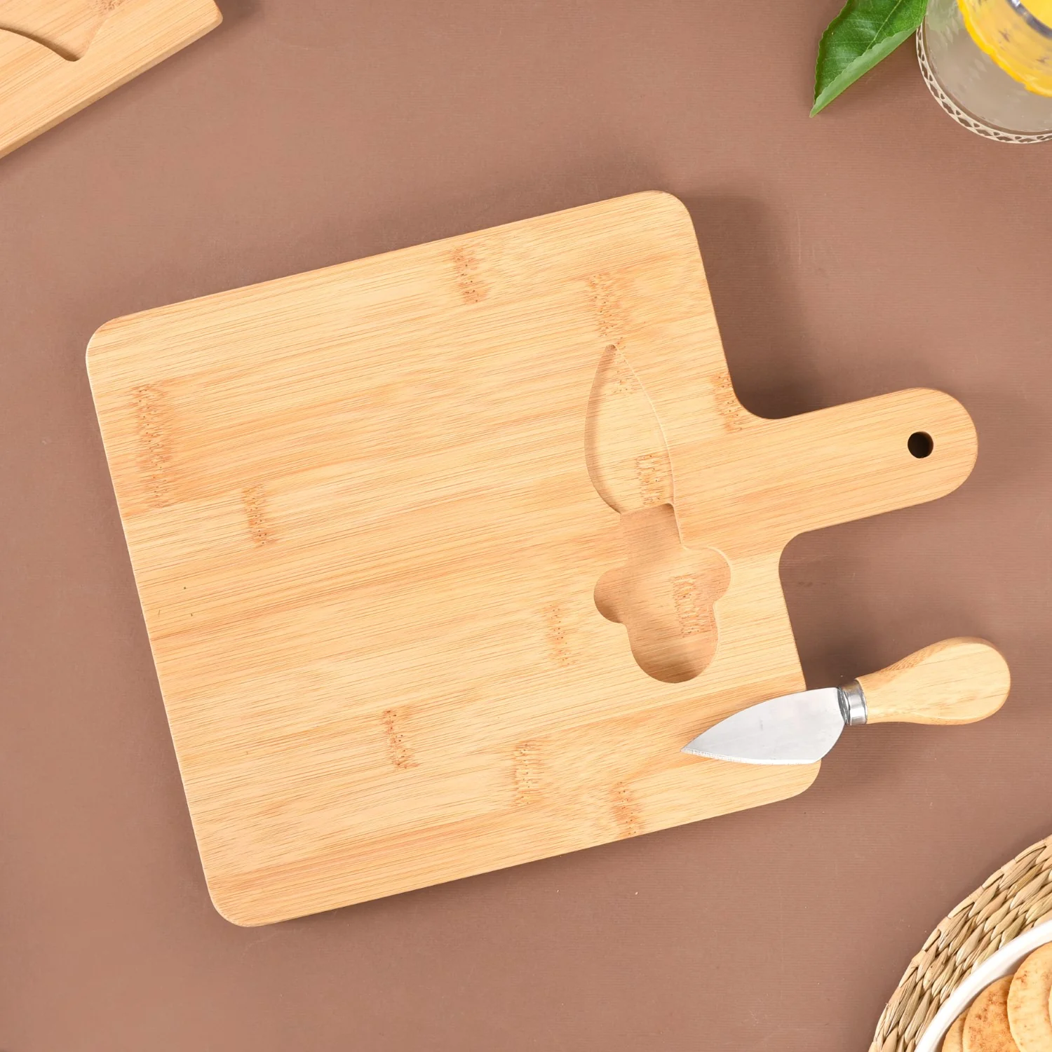 Bamboo Wood Cheese Platter With Parmesan Knife - Image 6