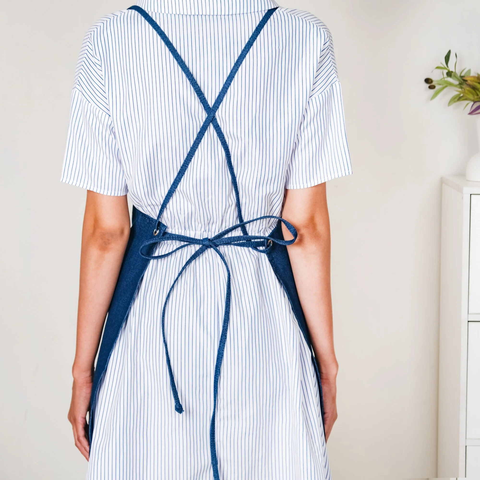 Denim Apron for Men Tan Brown - Image 4