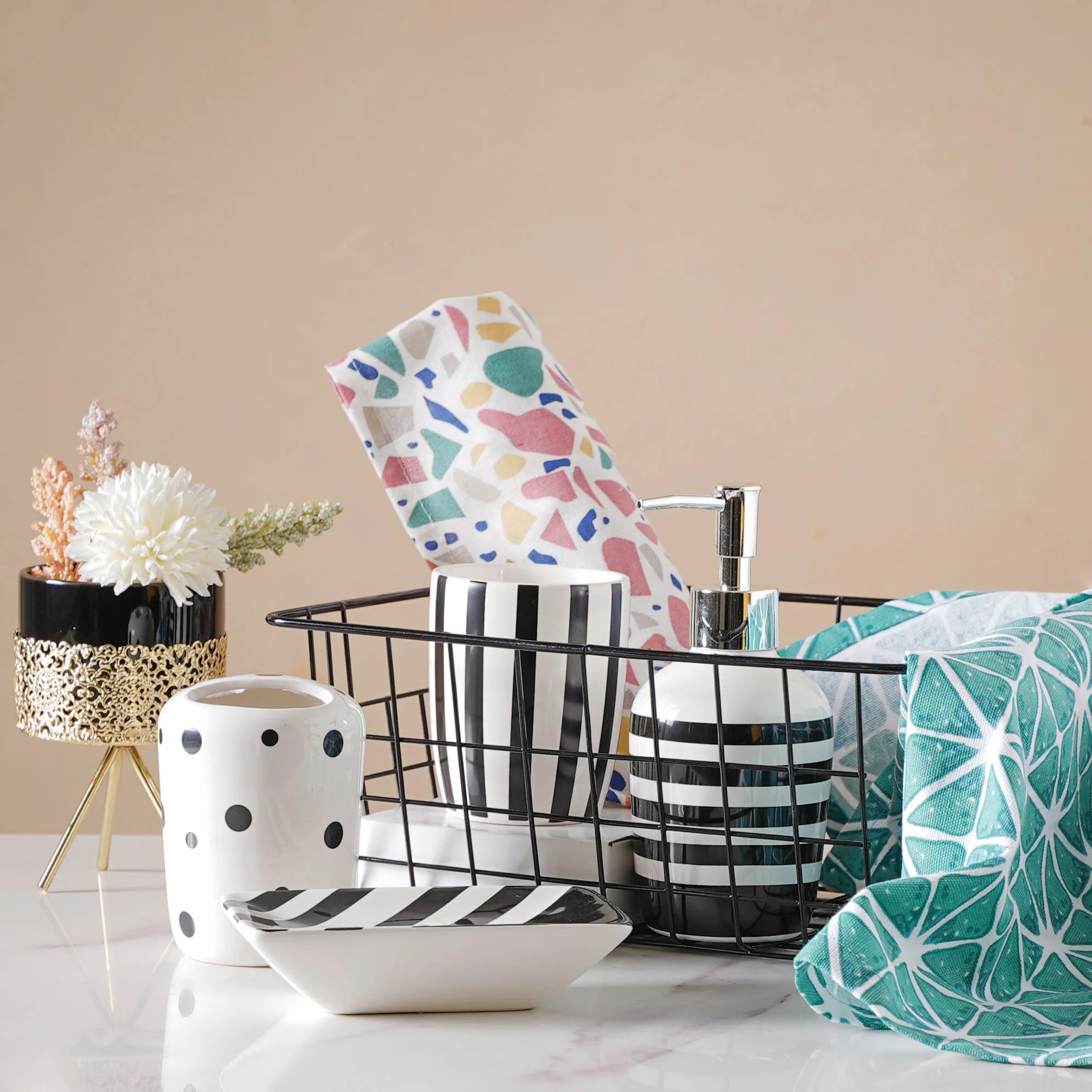 Bath Bubble Hamper - Image 3
