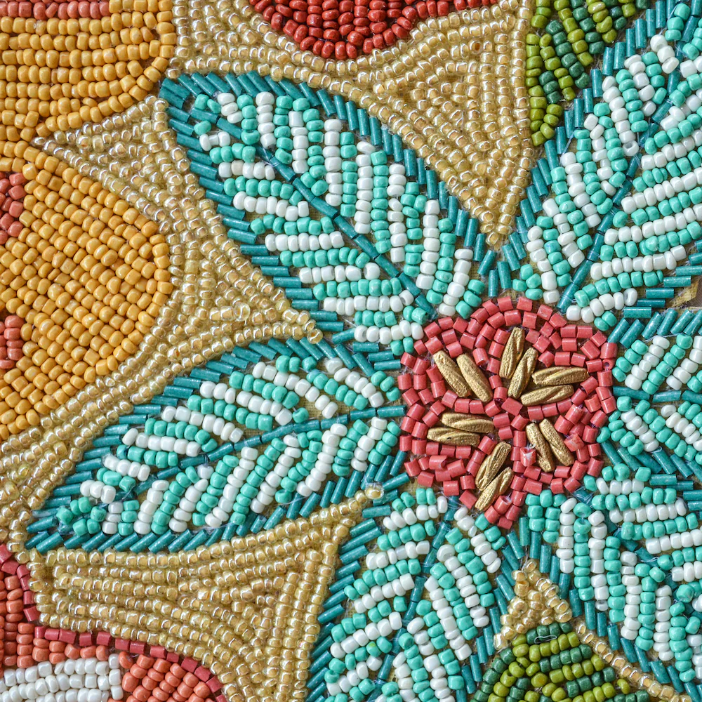 Beads Flower Runner - Image 4