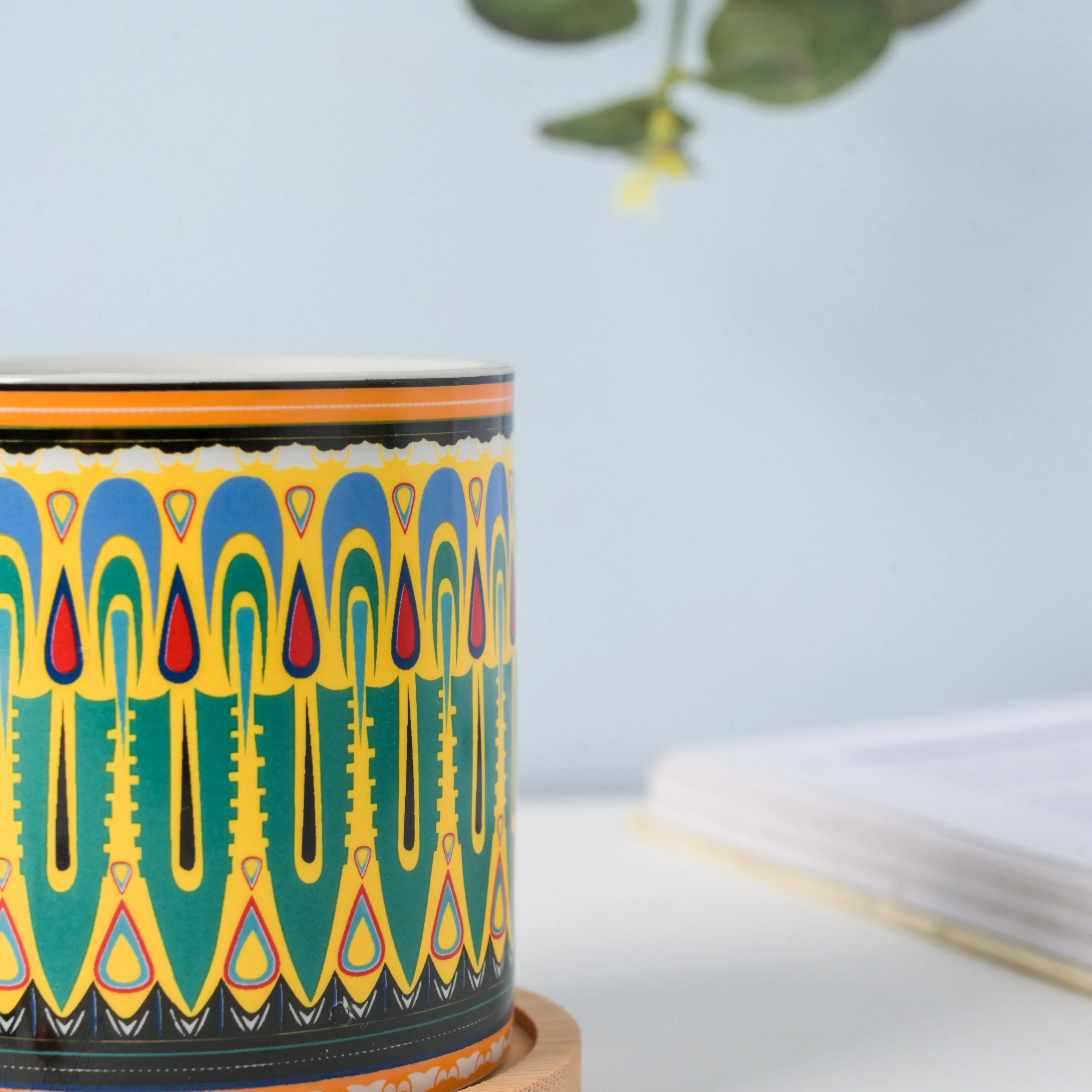 Beaming Green Ceramic Planter With Coaster - Image 7