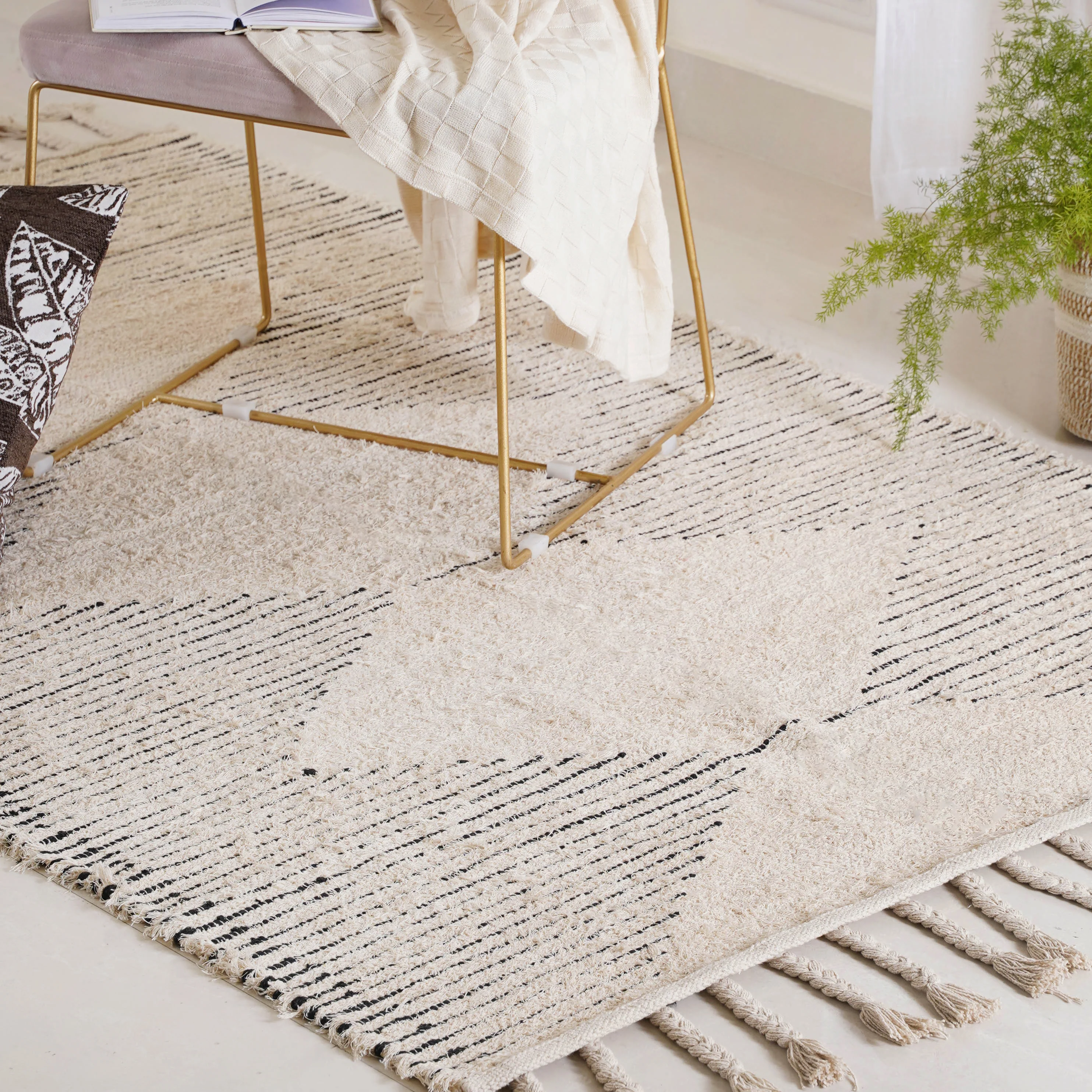 Beige Rug for Living Room - Image 10