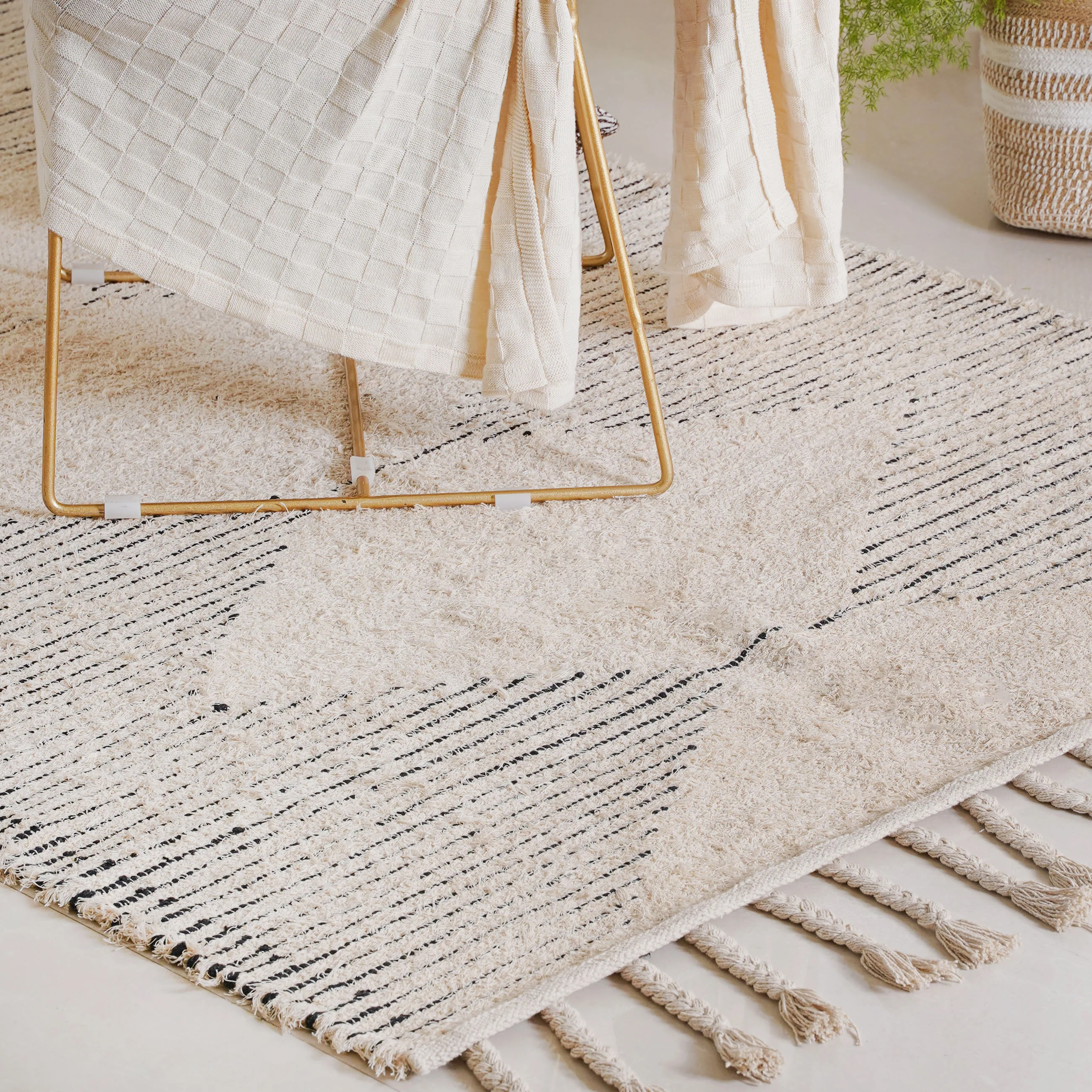 Beige Rug for Living Room - Image 7