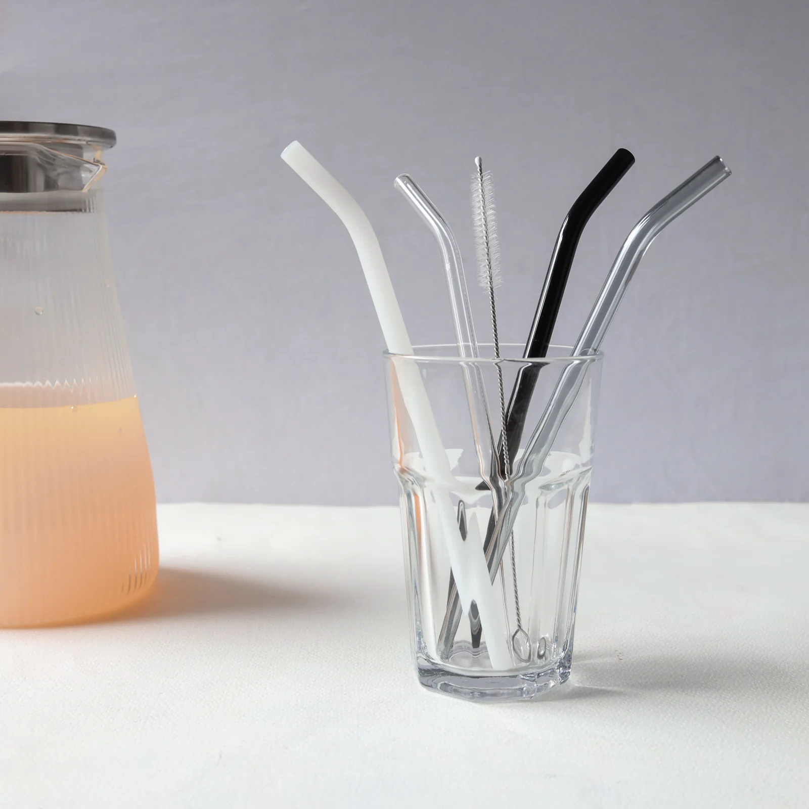 Bent Glass Straw Set of 4 - Image 8