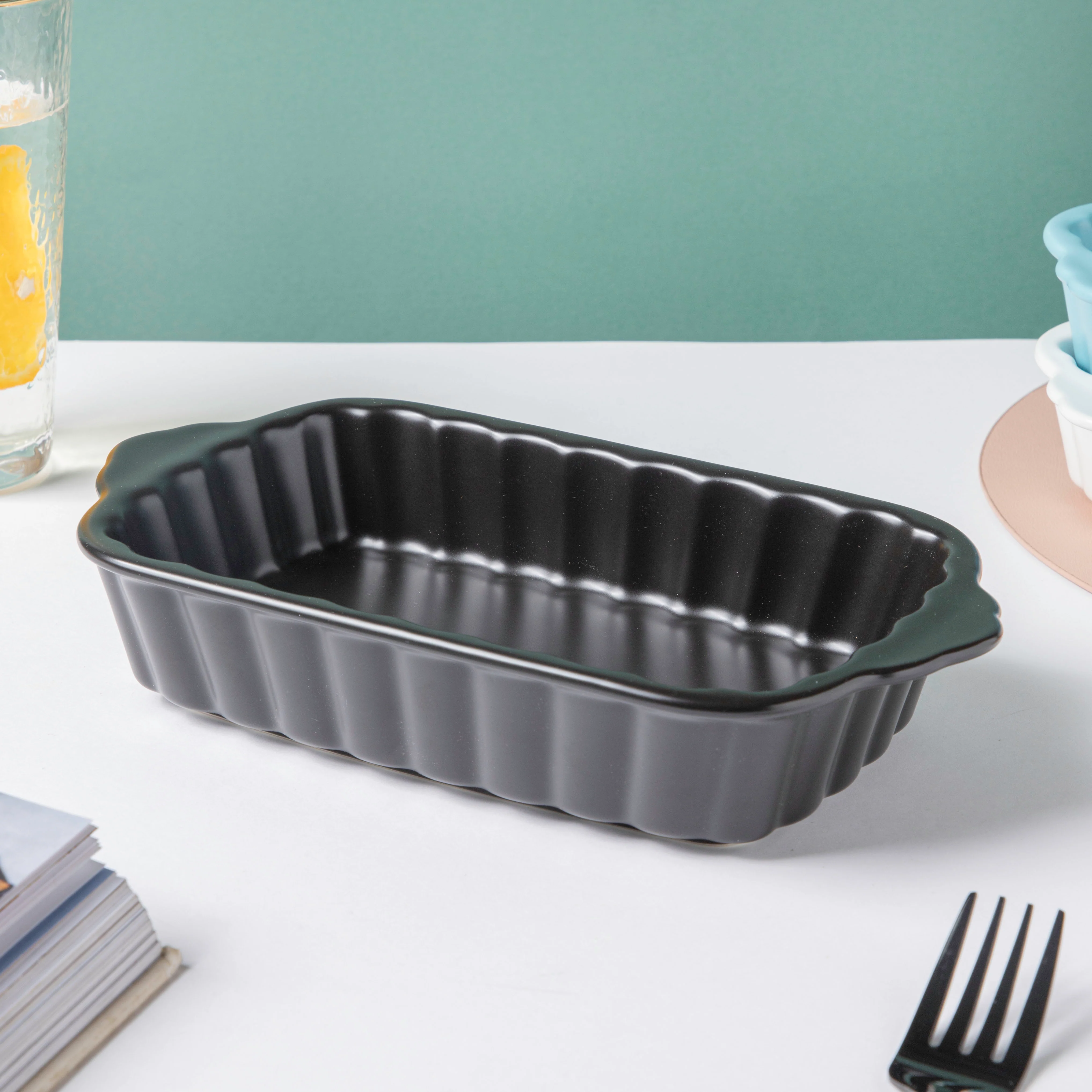 Black Berry Textured Baking Tray 7 Inch - Image 4