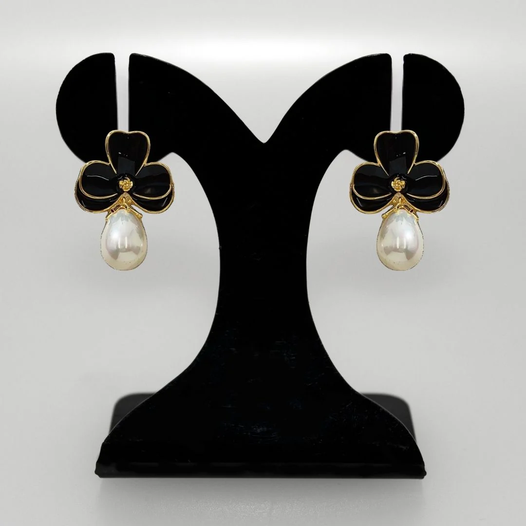 Black Pearl Drop Earrings - Image 6