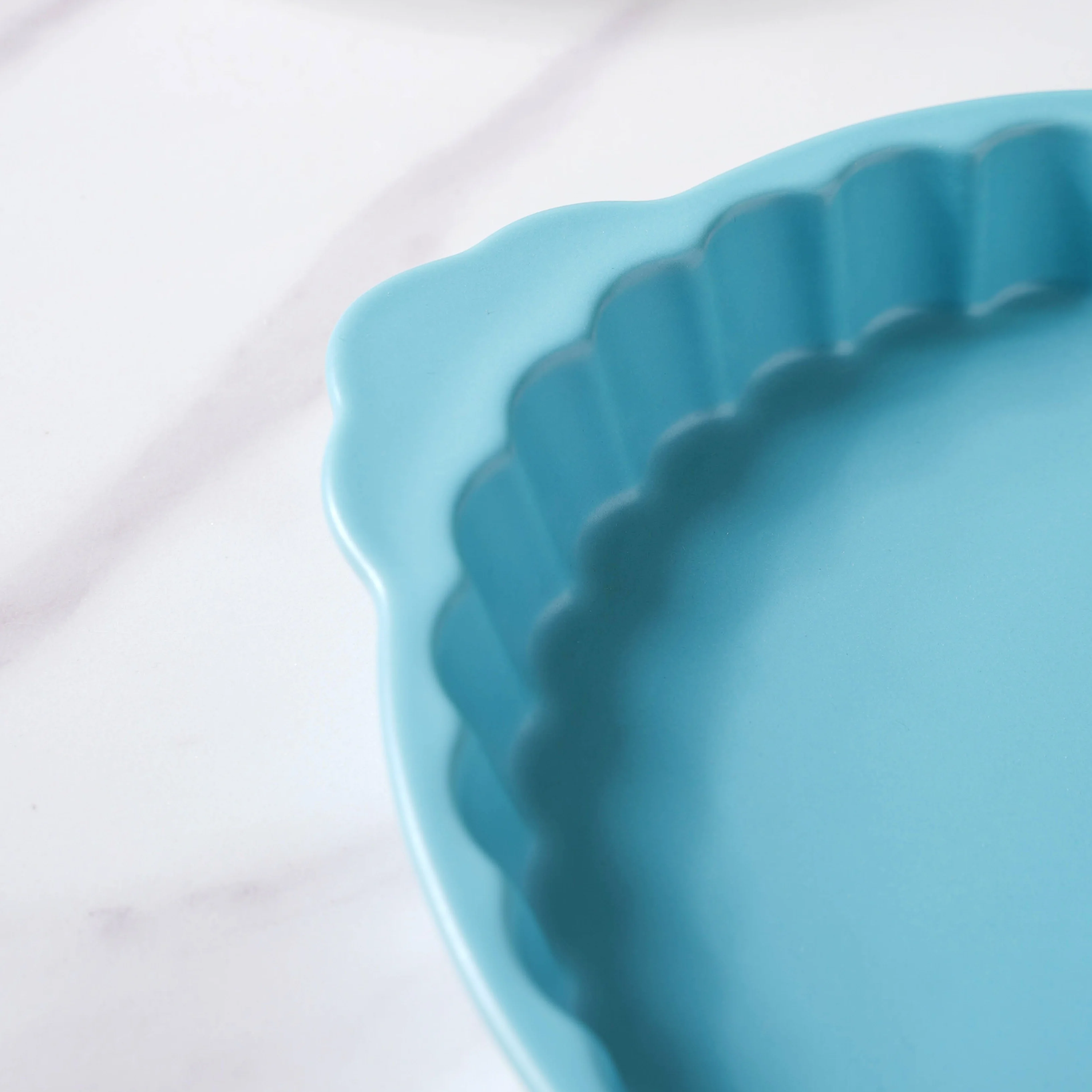 Blue Bay Baking Tray 10 Inch - Image 3