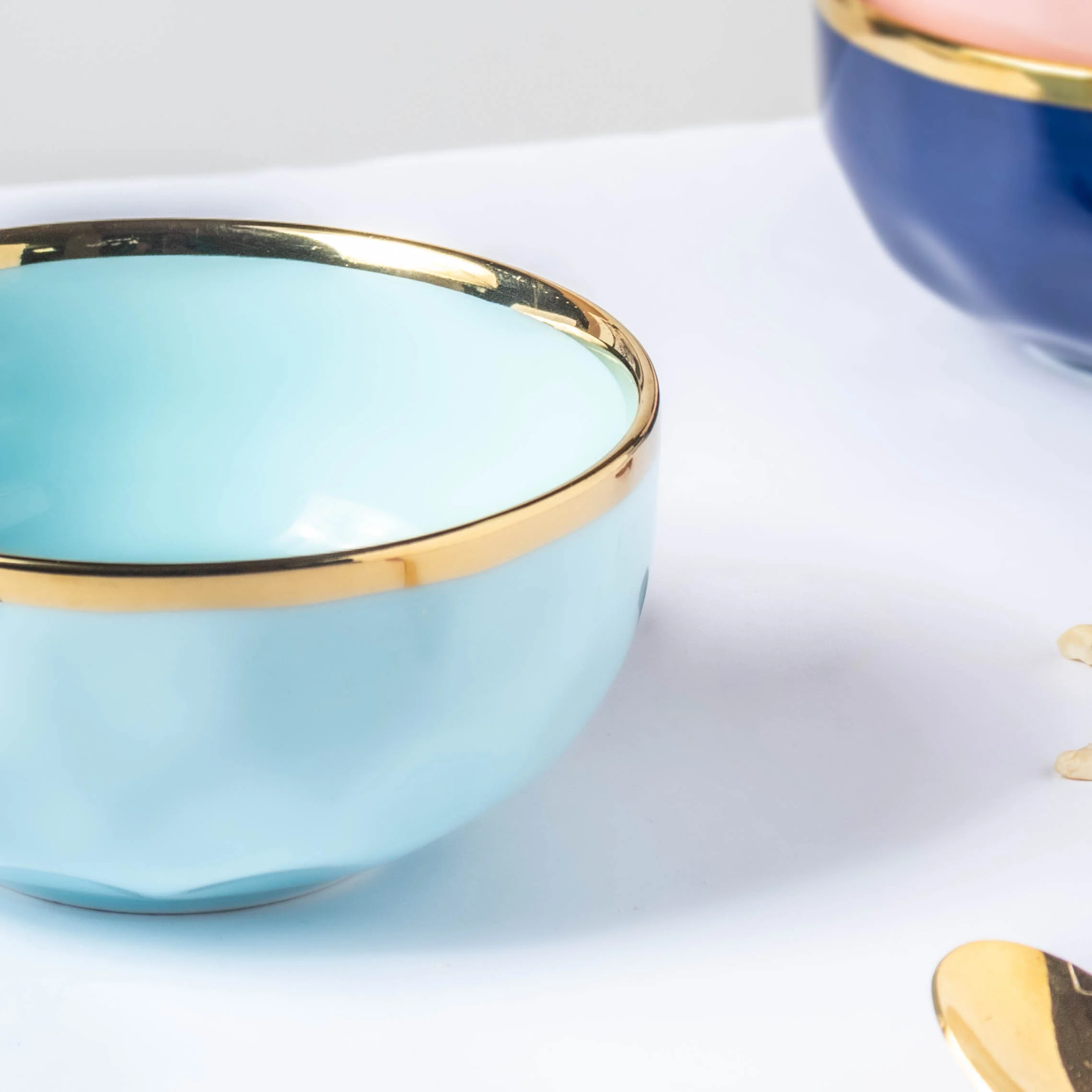 Blue Jay Ceramic Soup Bowl - Image 4