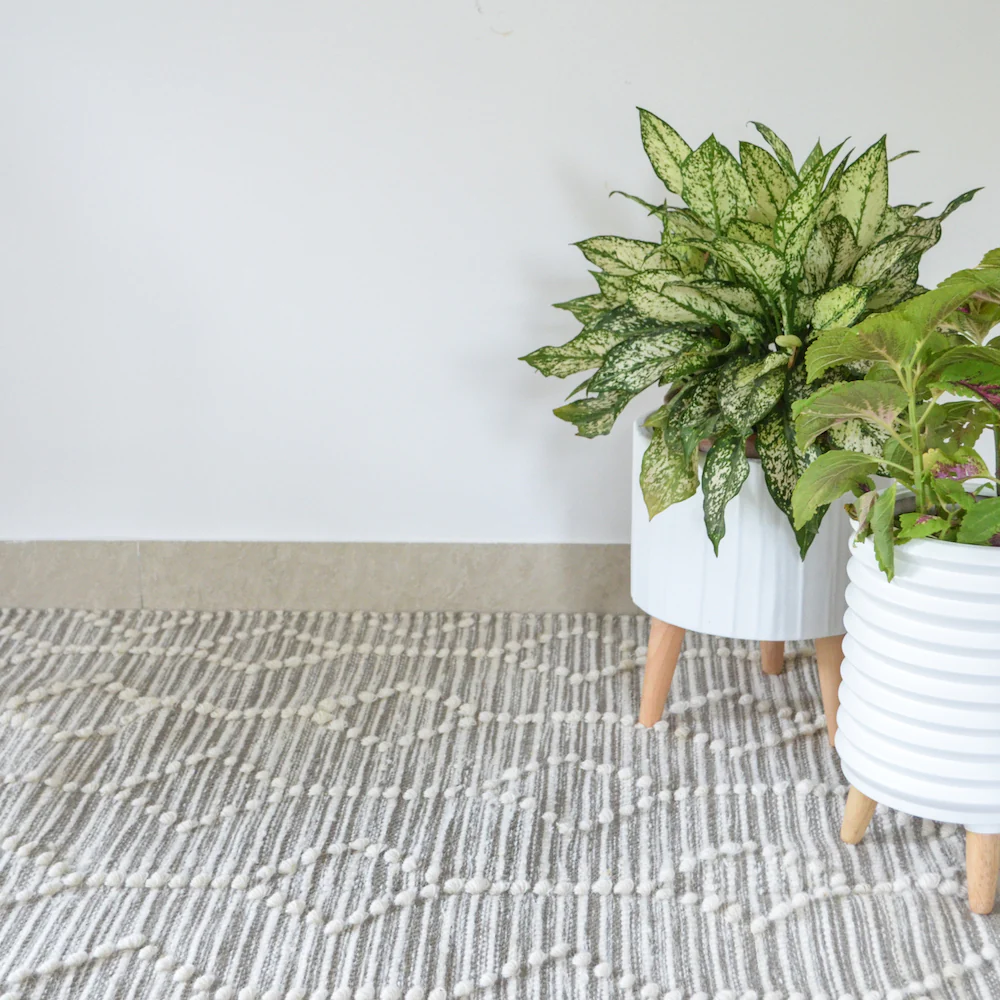 BOHO Vincent Hand Woven Rug - Grey & White - Image 7