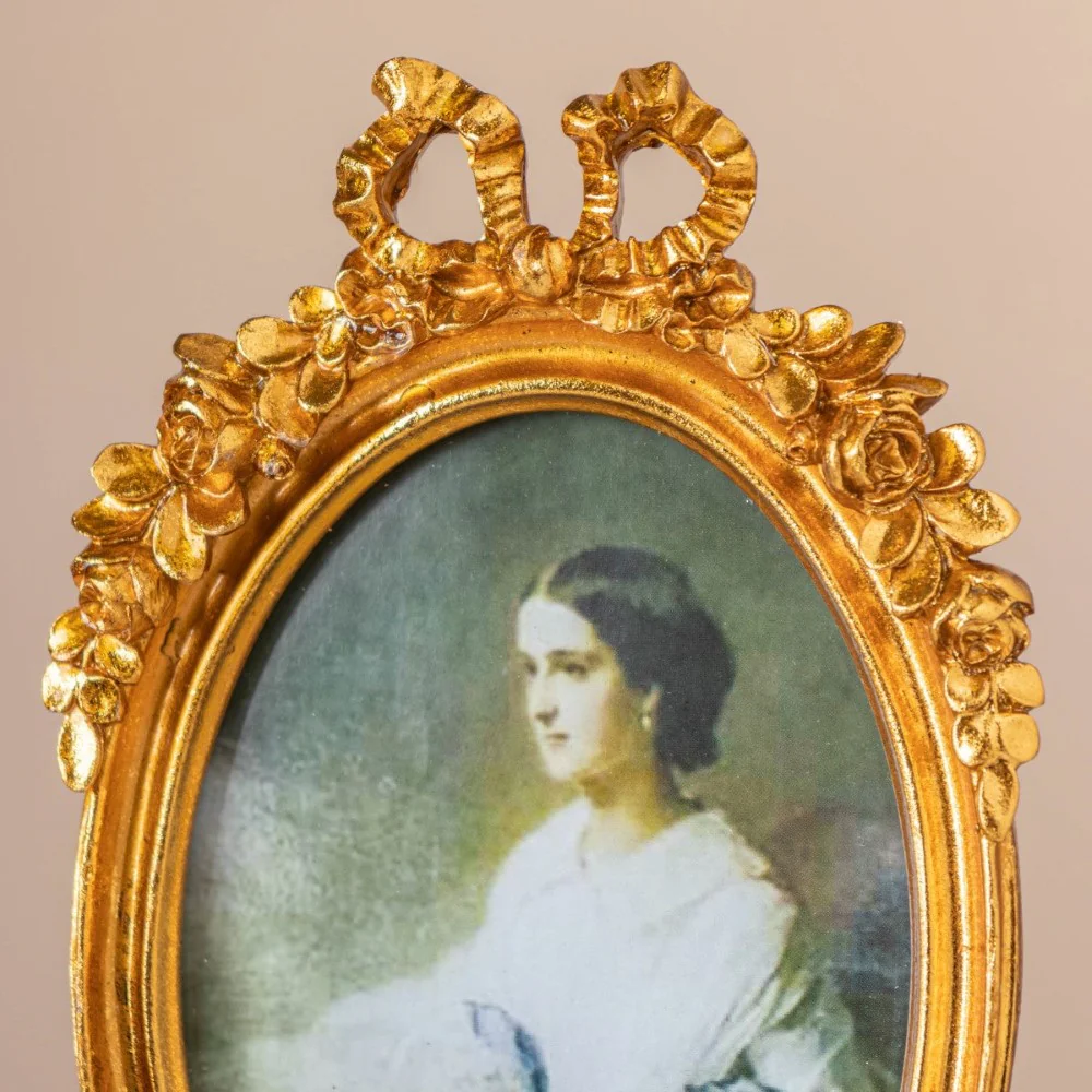 Bow Photo Frame Small - Image 8