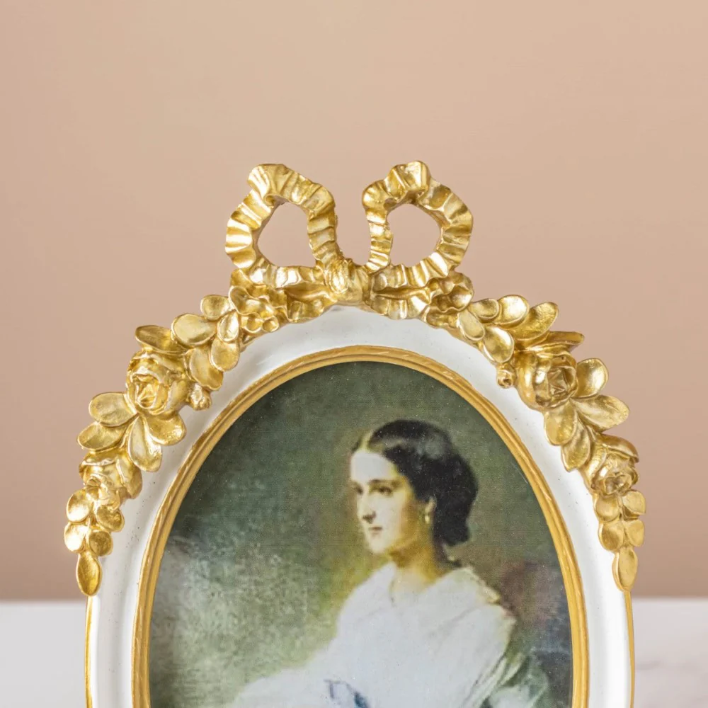 Bow Photo Frame Small - Image 9