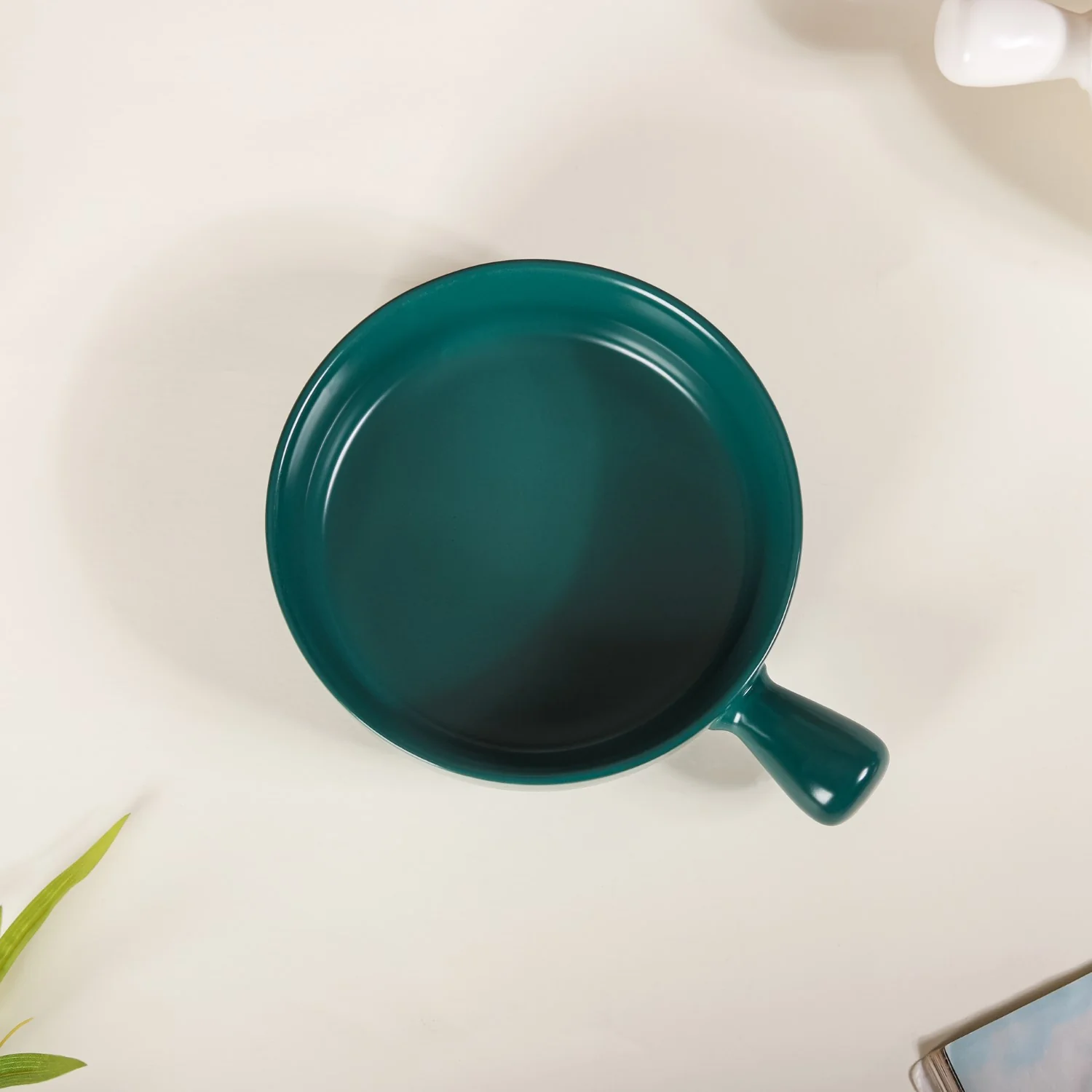 Bowl with Handle - Image 10