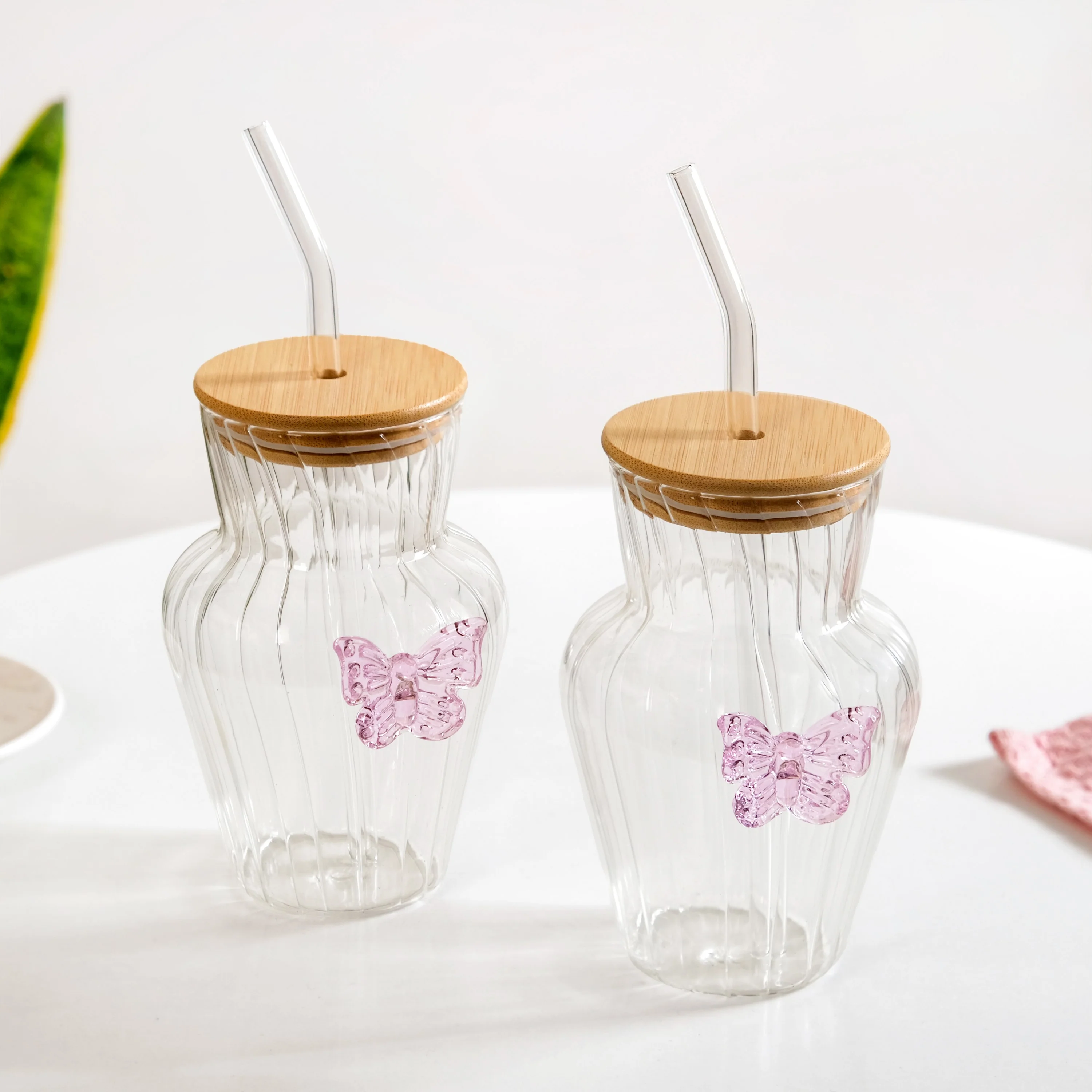 Butterfly Bloom Borosilicate Tumbler With Straw Set Of 2 500ml - Image 5