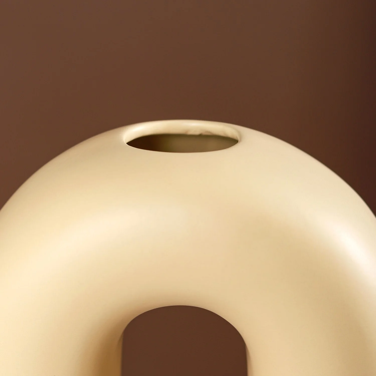 Capsule Donut Vase Pastel Yellow - Image 8