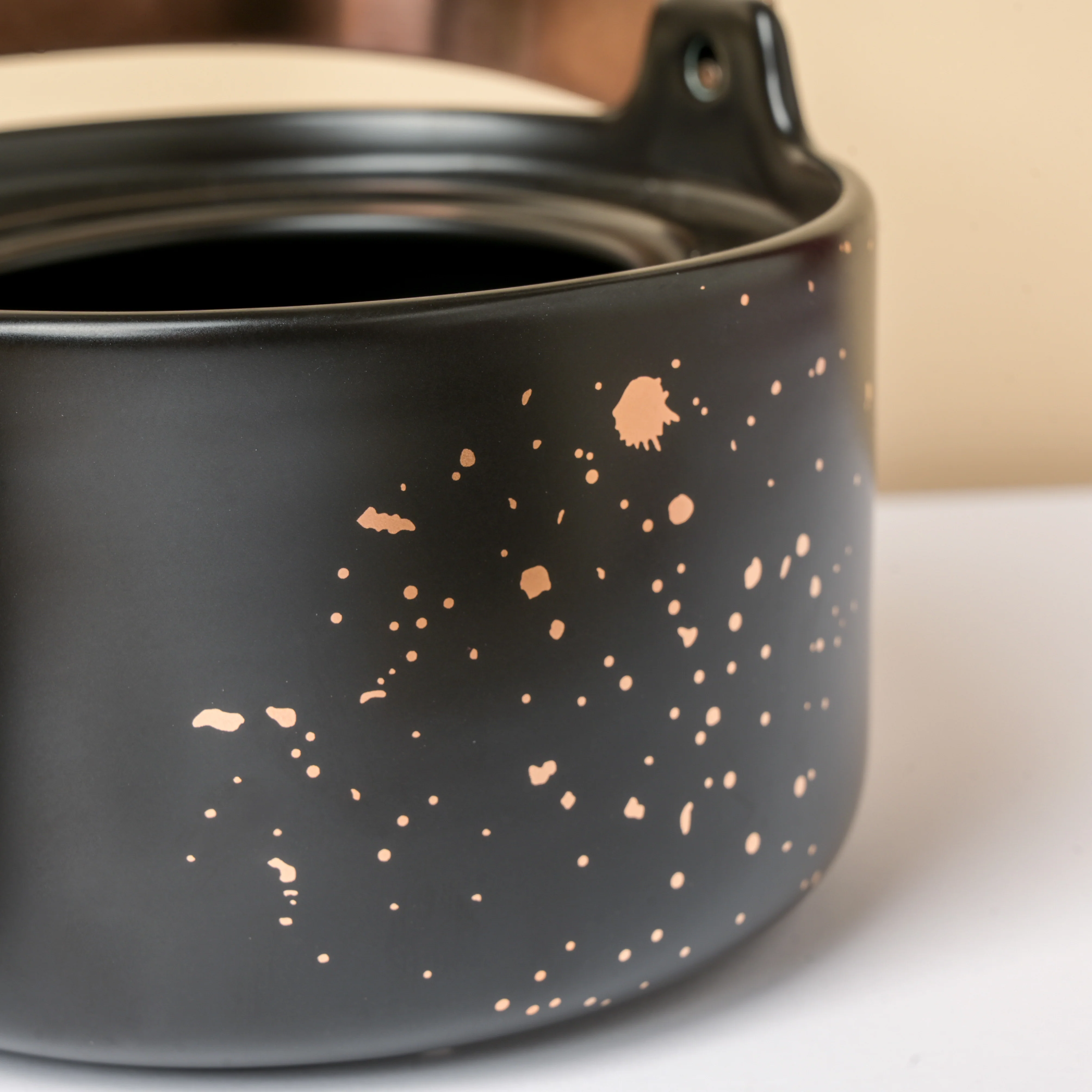 CARA Gold Detail Black Tea Set - Image 12