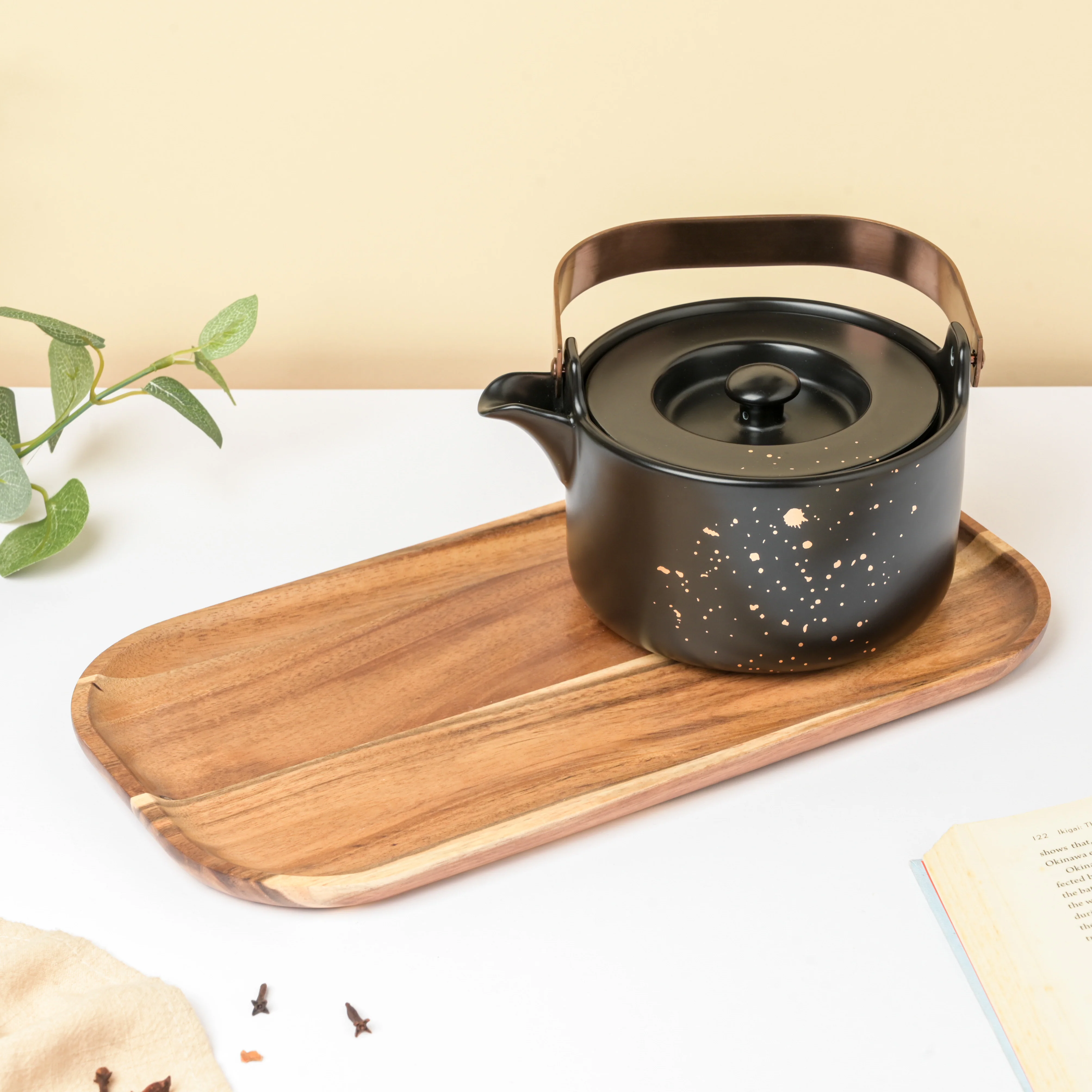 CARA Gold Detail Black Tea Set - Image 13