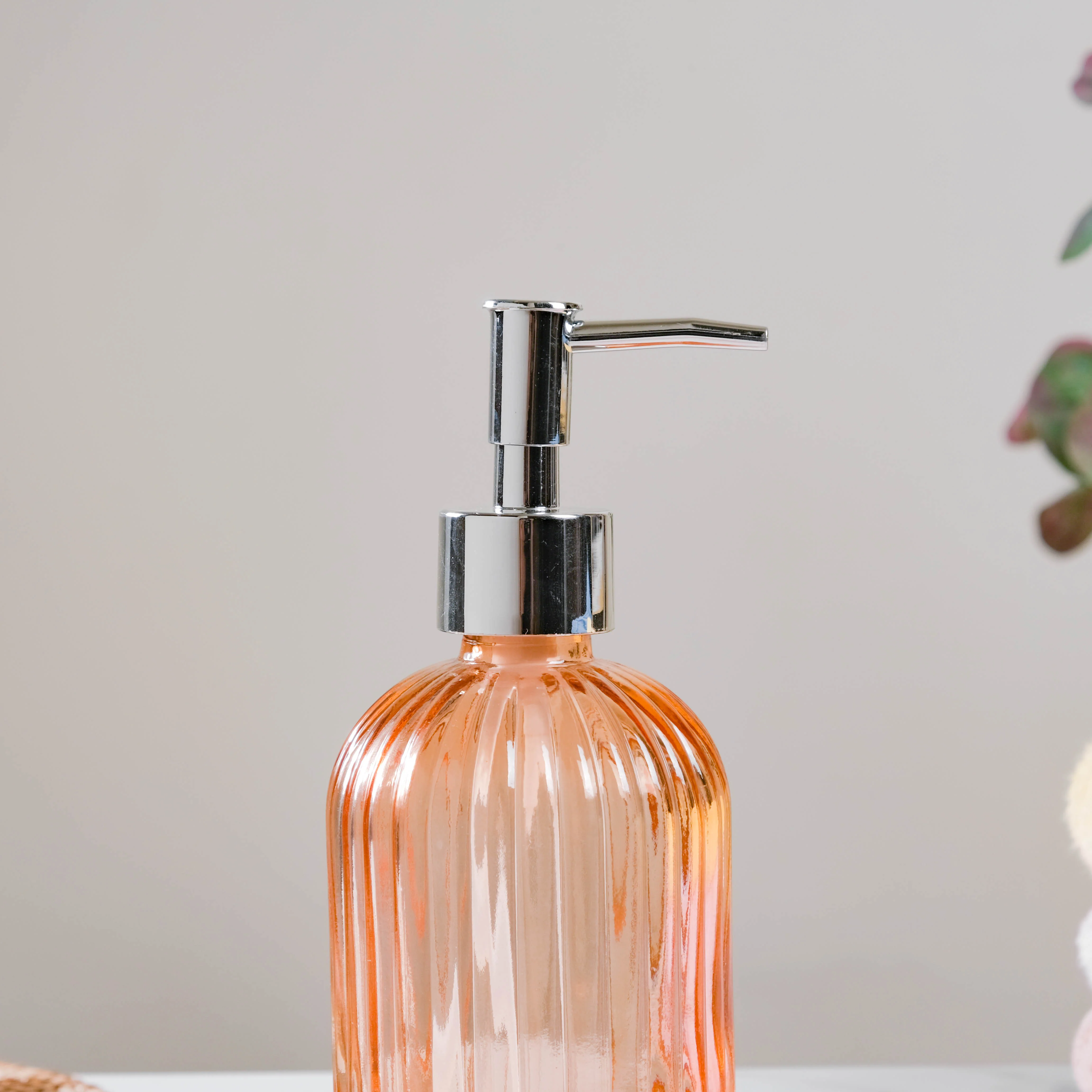 Caramel Amber Glass Dispenser with Nozzle - Image 4