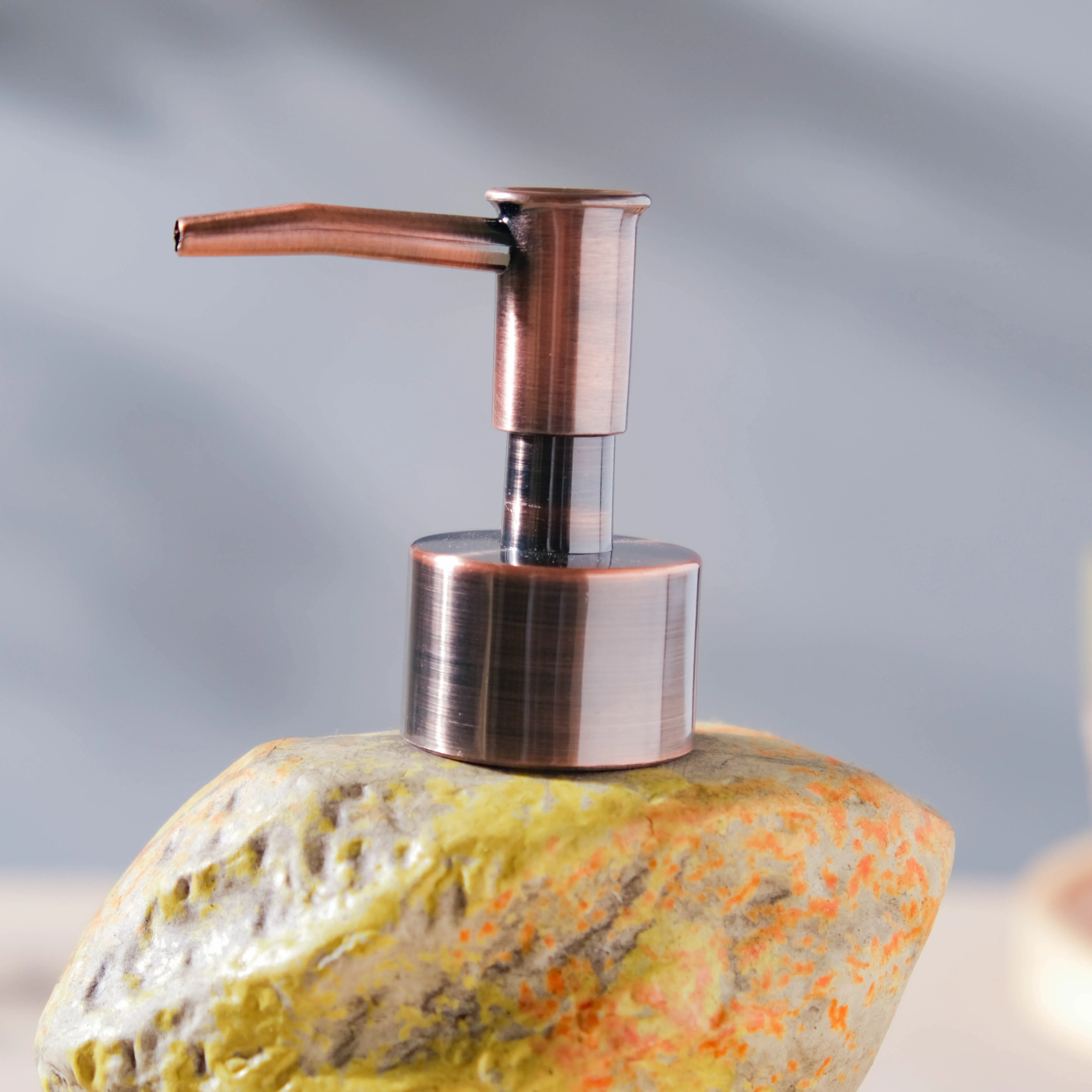 Carnelia Stone Ceramic Dispenser With Nozzle 400ml - Image 11