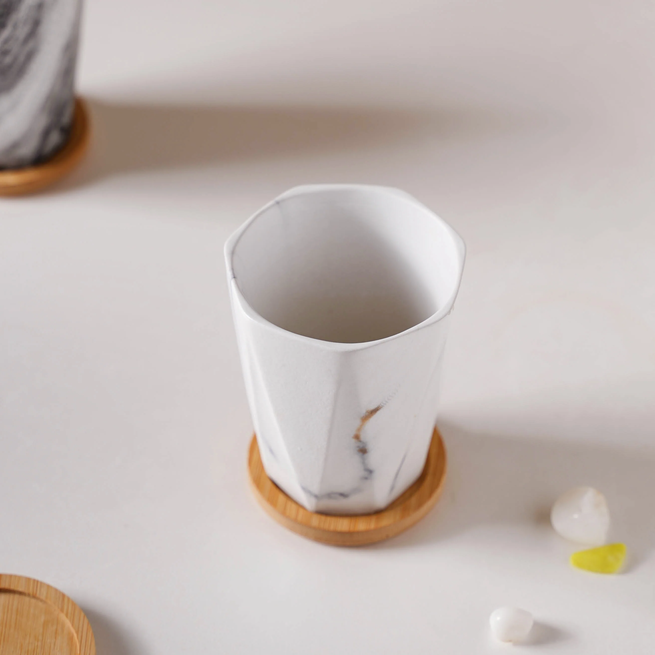 Carrara Marble Planter With Coaster - Image 4