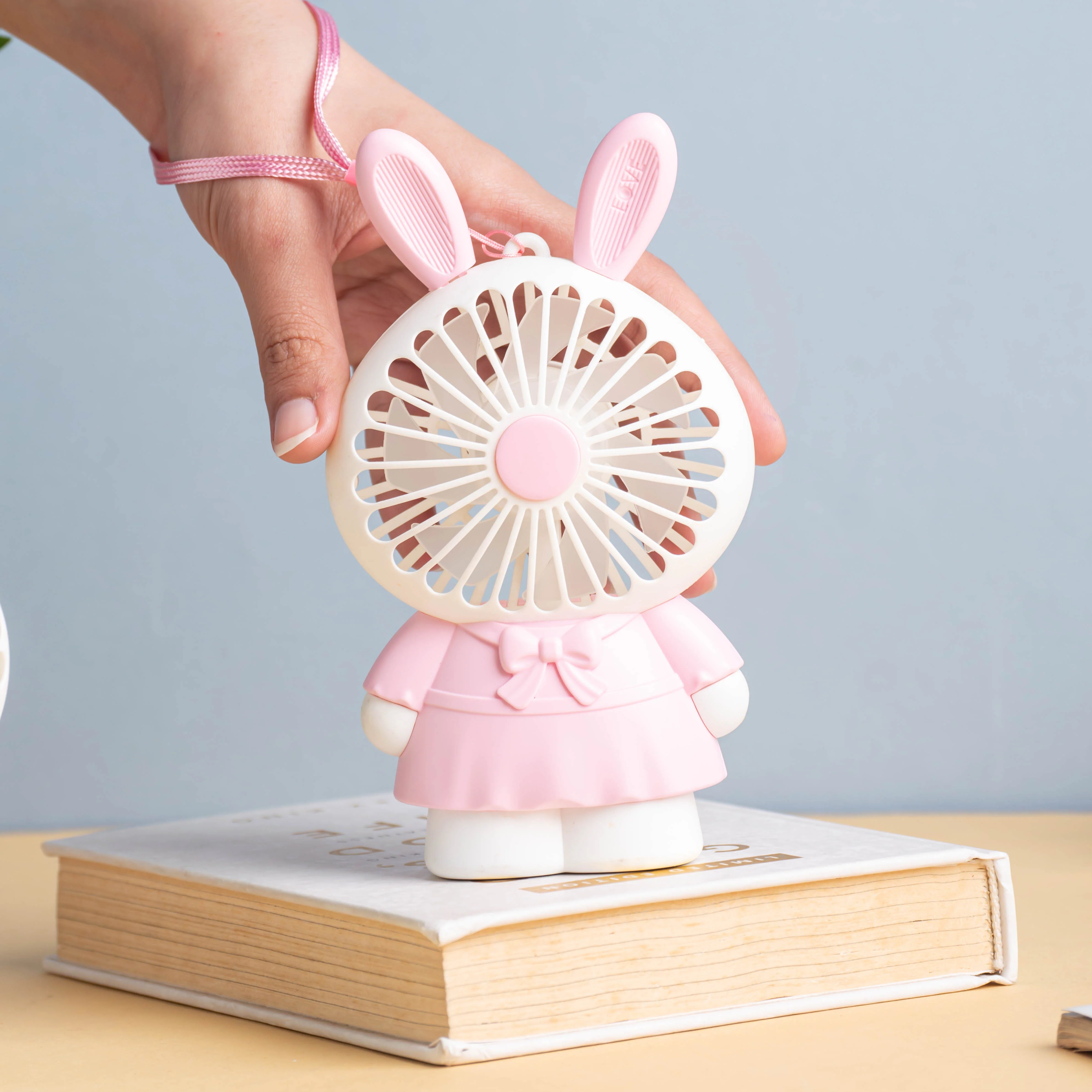 Cartoon Fan With Light - Image 6