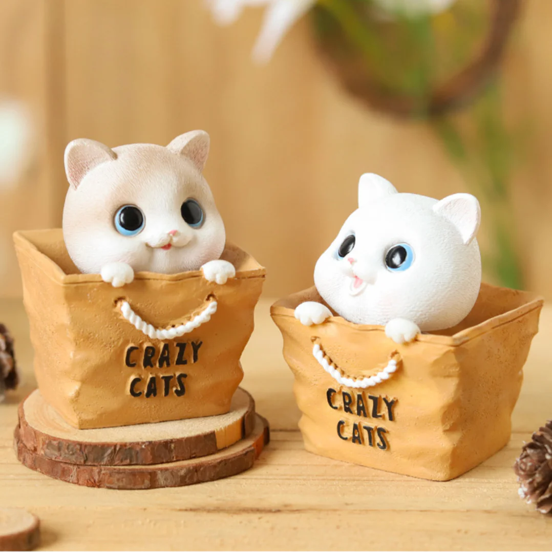 Cat Showpiece - Image 2