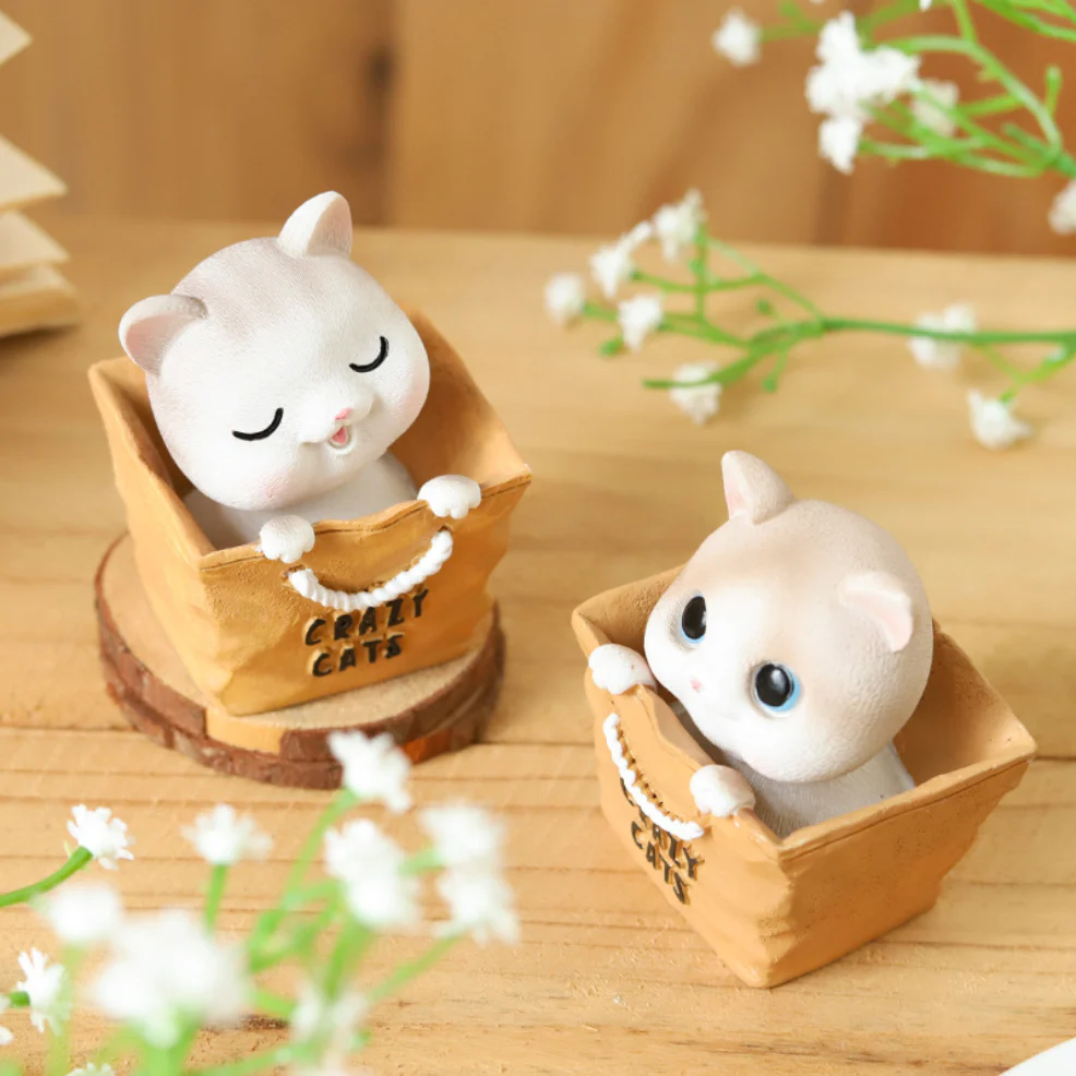 Cat Showpiece - Image 3