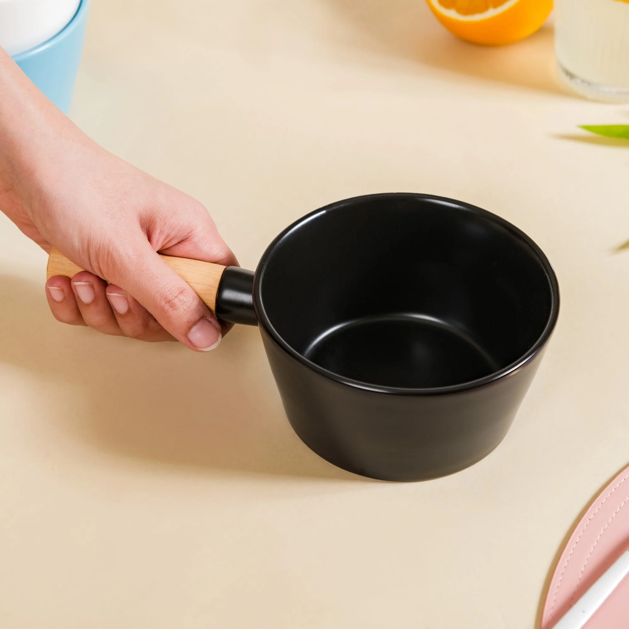 Ceramic Bowl With Handle Black 450 ml - Image 4