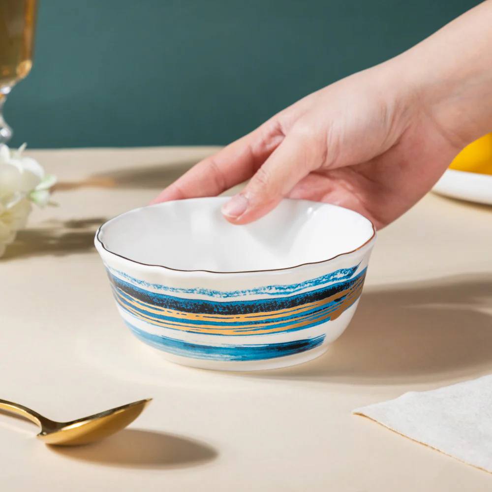Ceramic Bowl With Wavy Rim 300 ml - Image 2