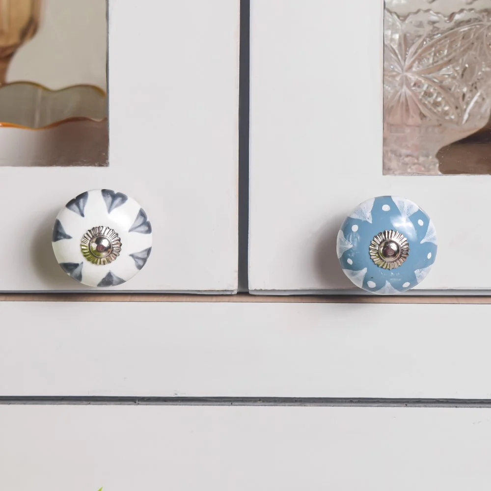 Ceramic Floral Hand Painted Door Knobs Set Of 8 - Image 5