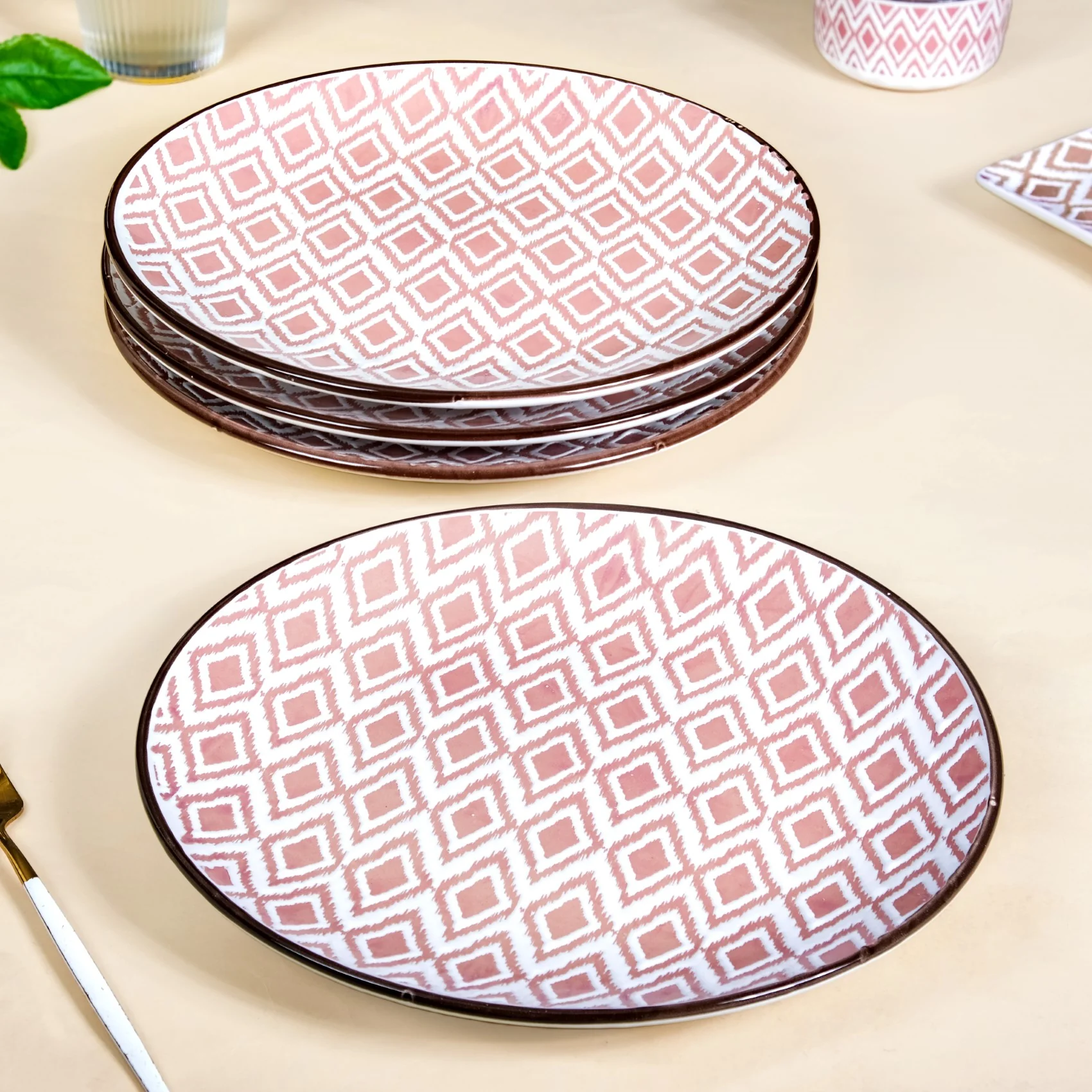 Ceramic Kaleido Dinner Plate Set Of 4 Pink 11 Inch - Image 2